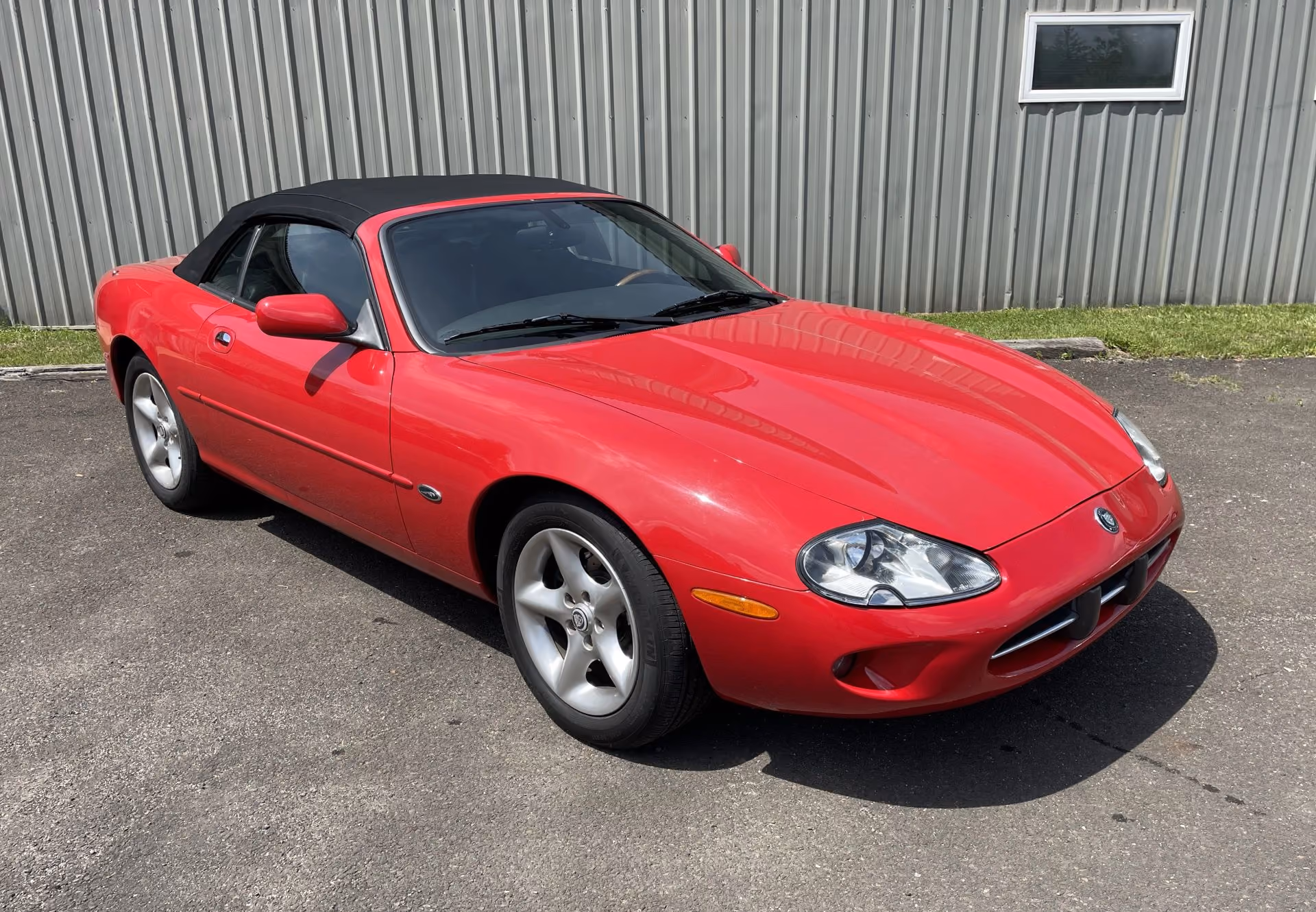 2000 Jaguar XK8 Convertible 2D — photo 7 of 47
