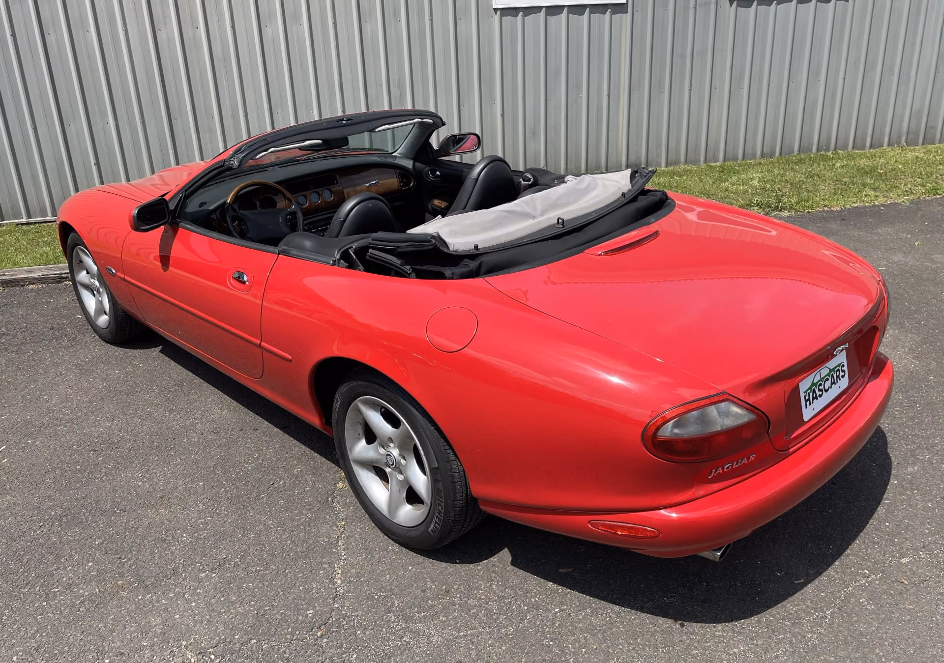 2000 Jaguar XK8 Convertible 2D — photo 40 of 47