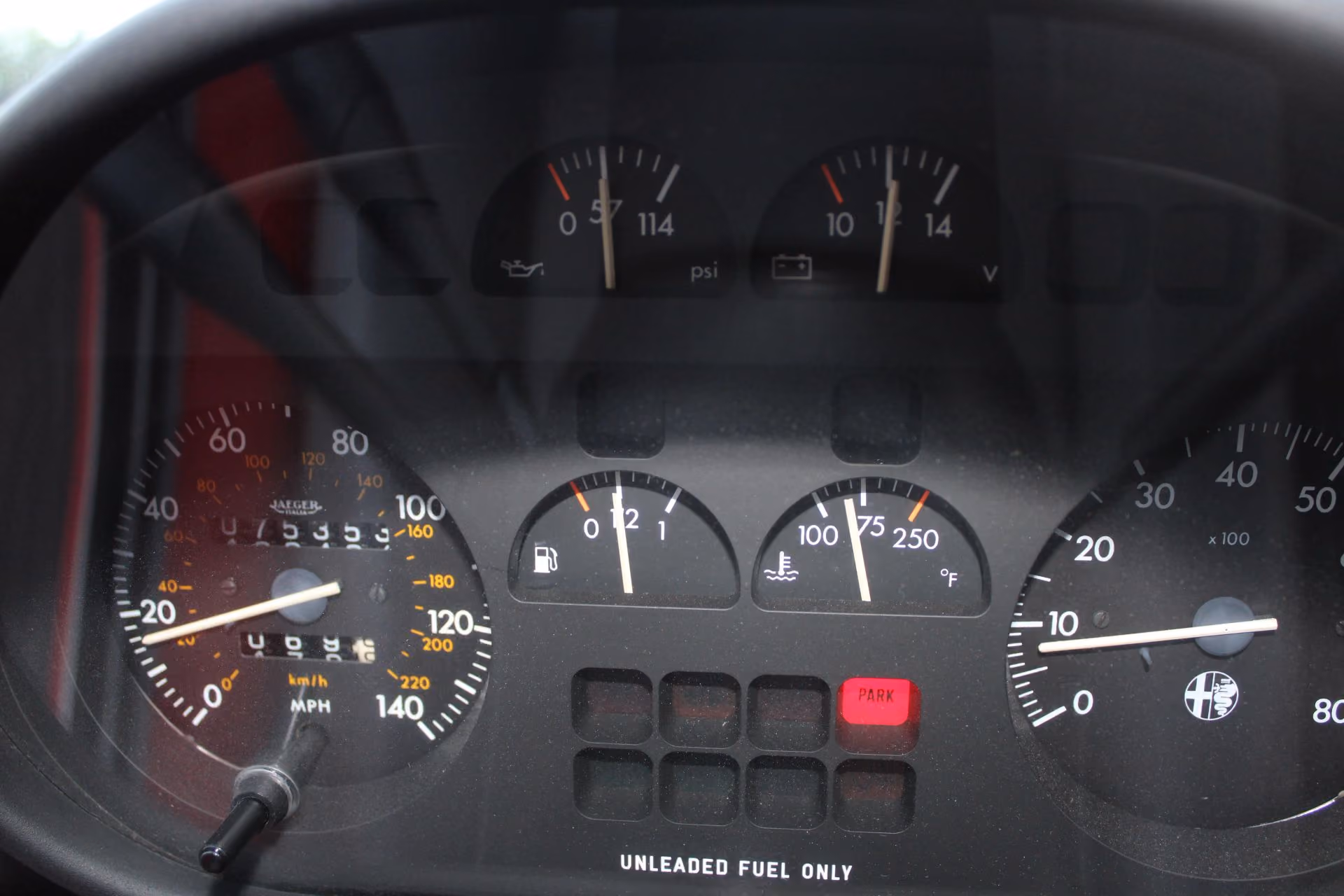 1989 Alfa Romeo Spider — photo 37 of 43