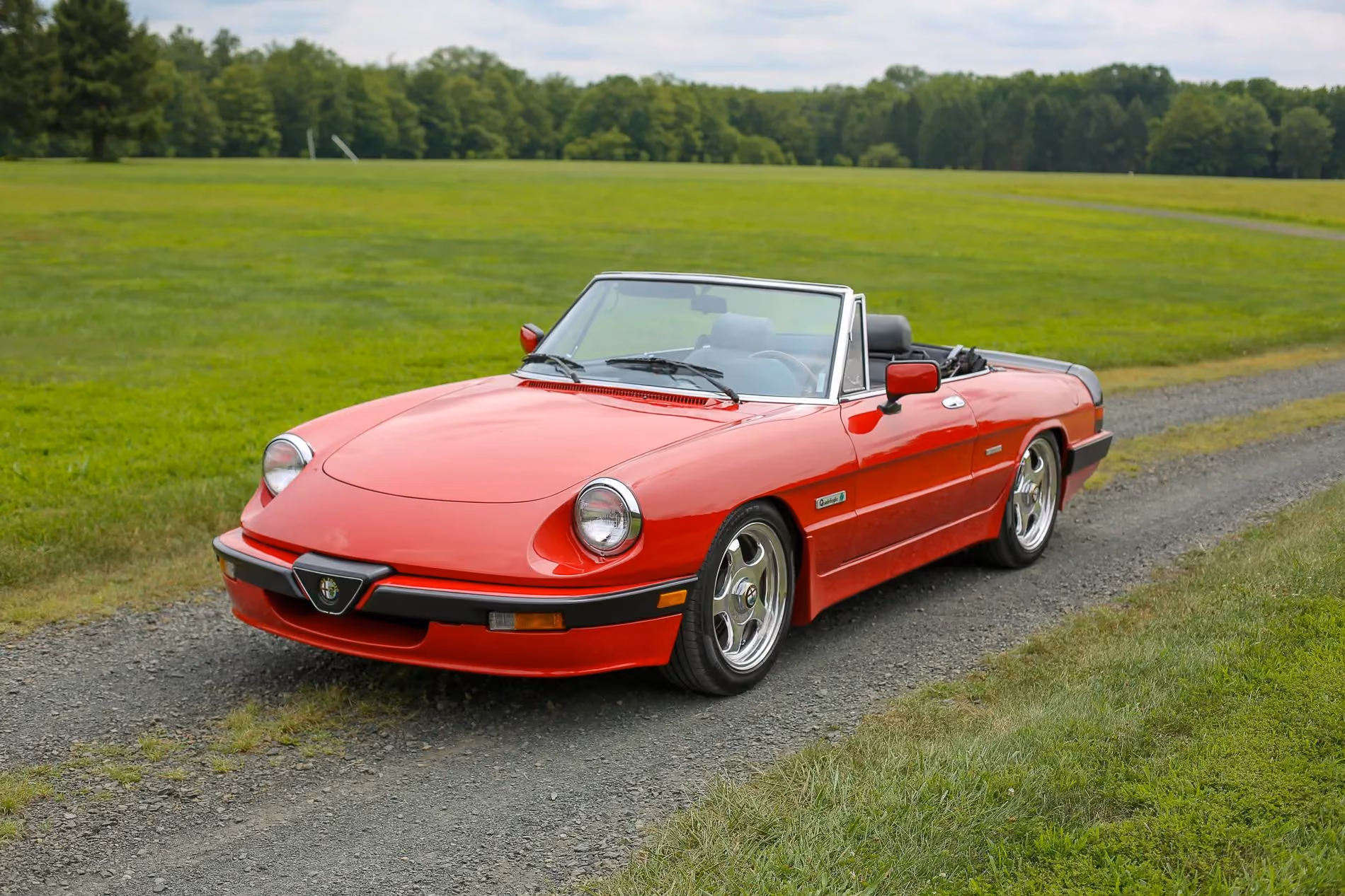 1989 Alfa Romeo Spider — photo 28 of 43