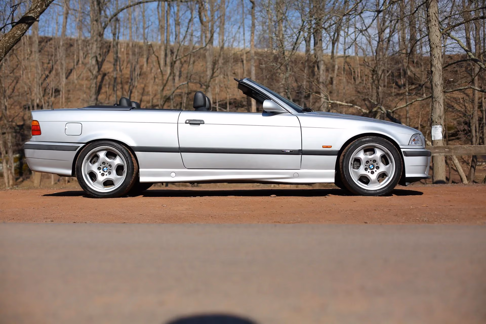 1998 BMW M3 CONVERTIBLE — photo 8 of 9