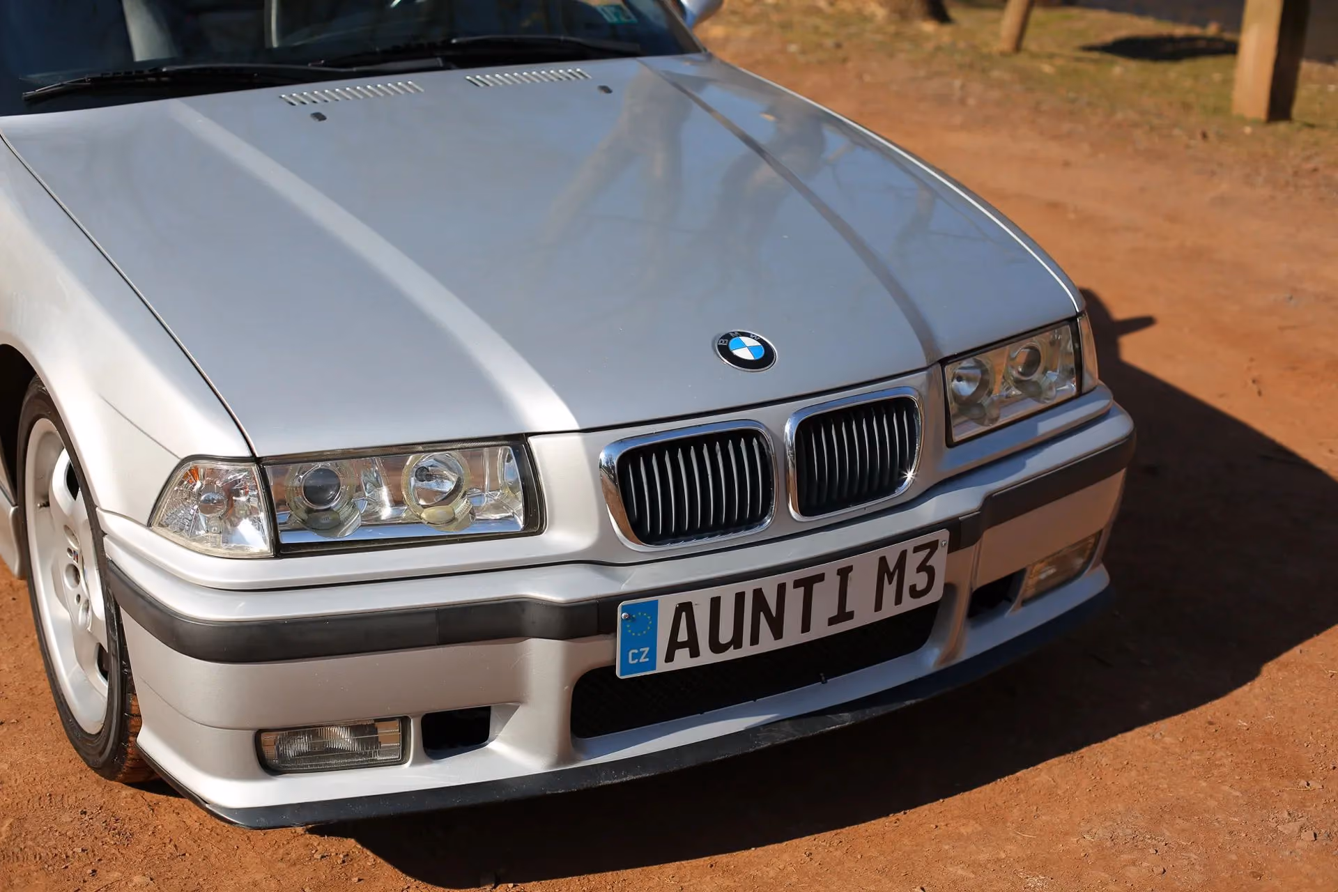 1998 BMW M3 CONVERTIBLE — photo 5 of 9