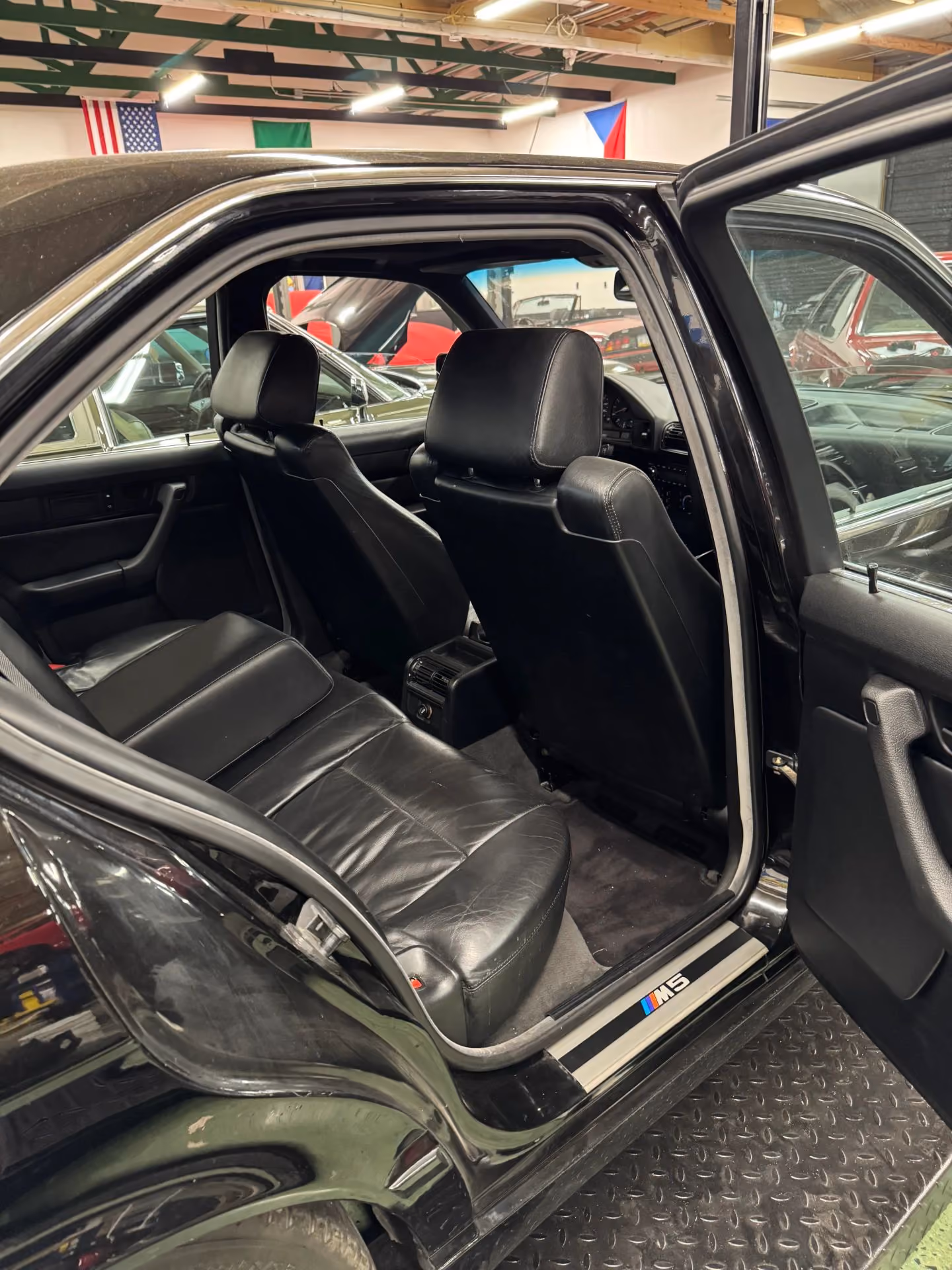 1991 BMW E34 M5 — photo 68 of 73