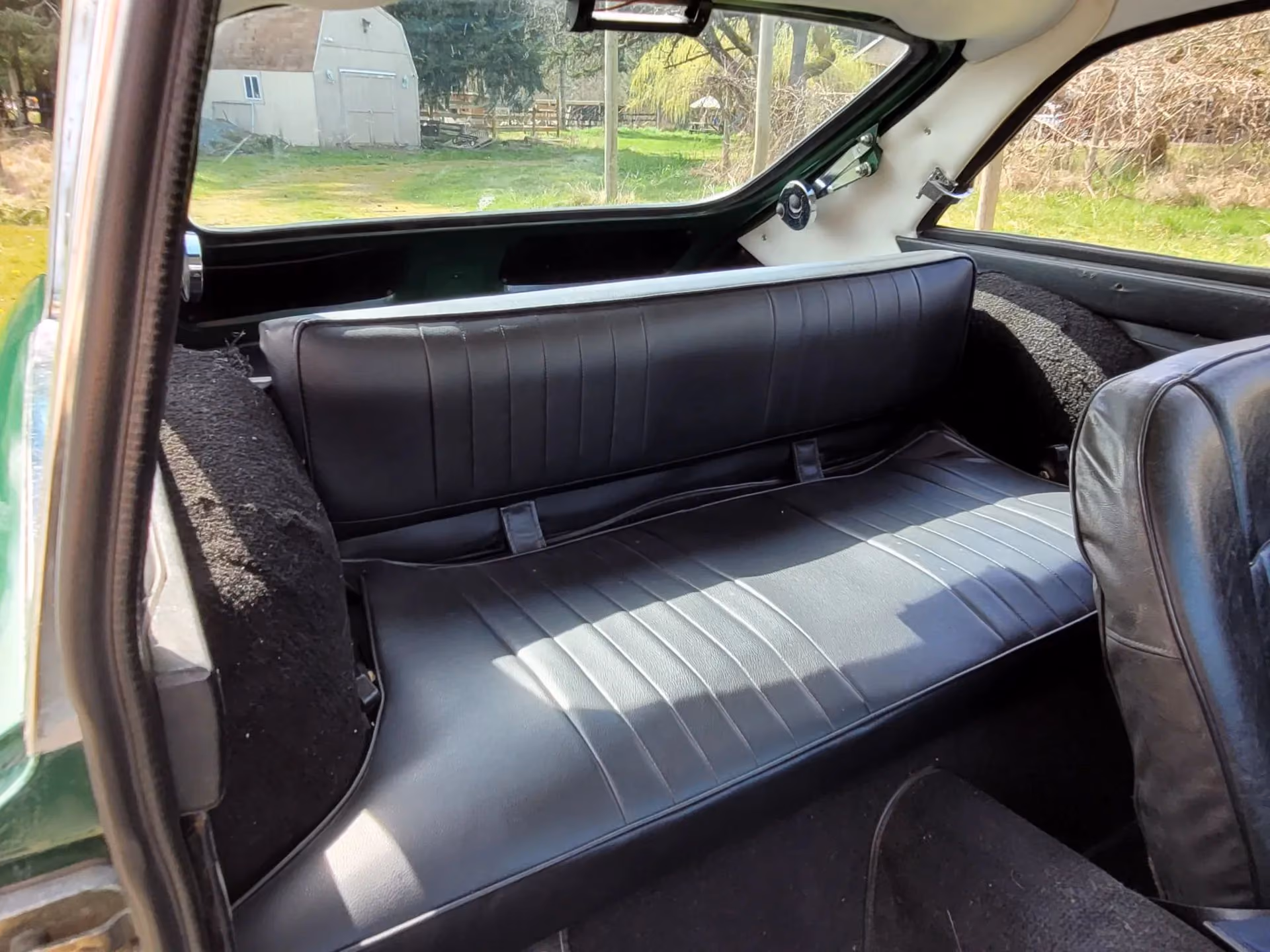 1967 MG MGB GT — photo 8 of 20