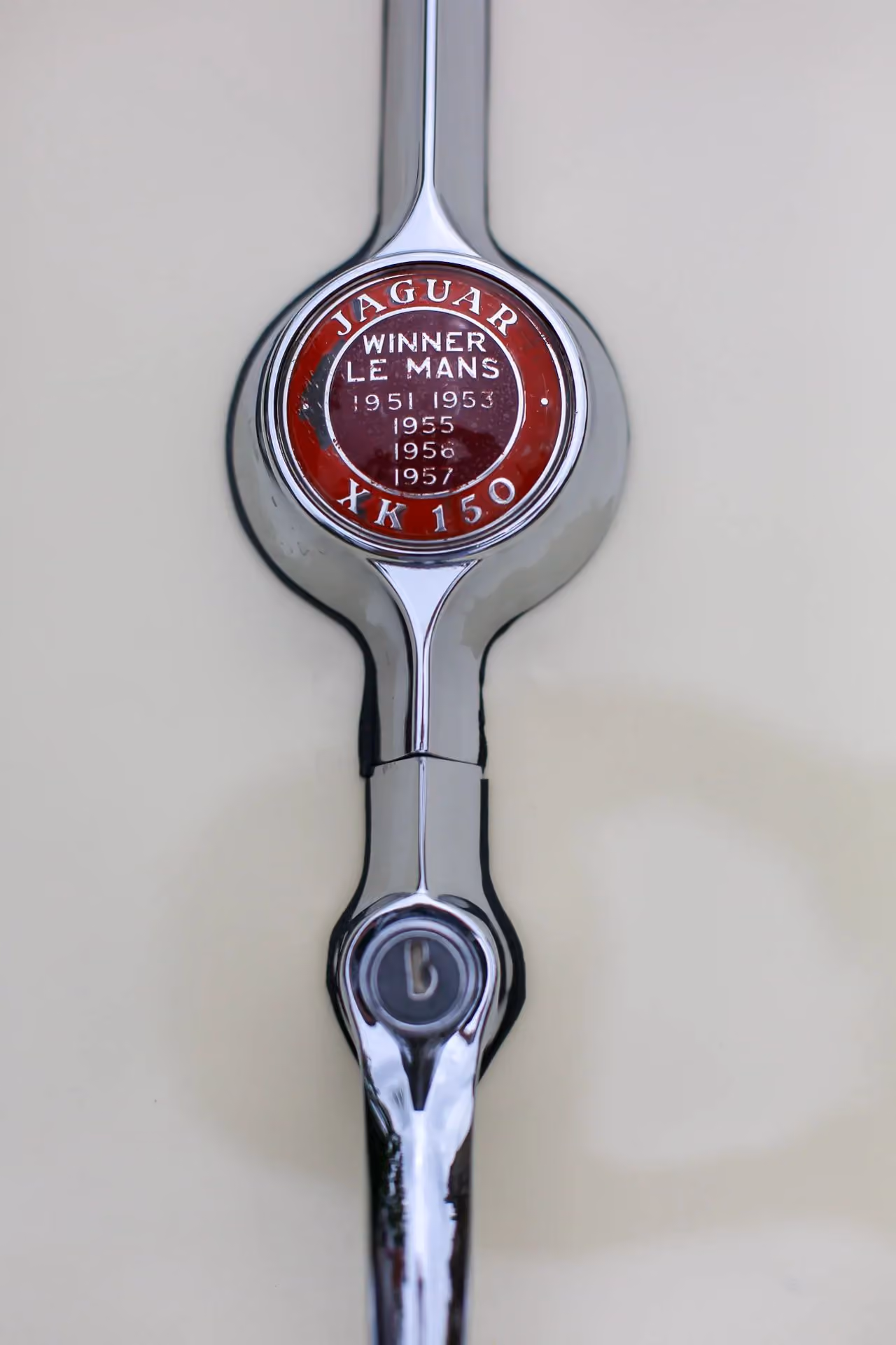 1958 Jaguar XK150 — photo 8 of 13