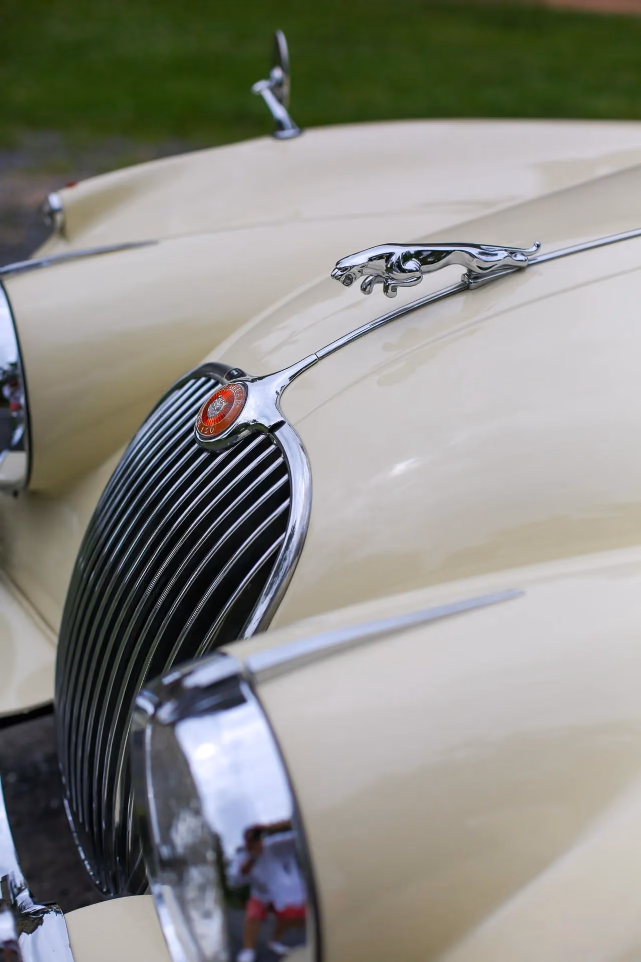 1958 Jaguar XK150 — photo 11 of 13