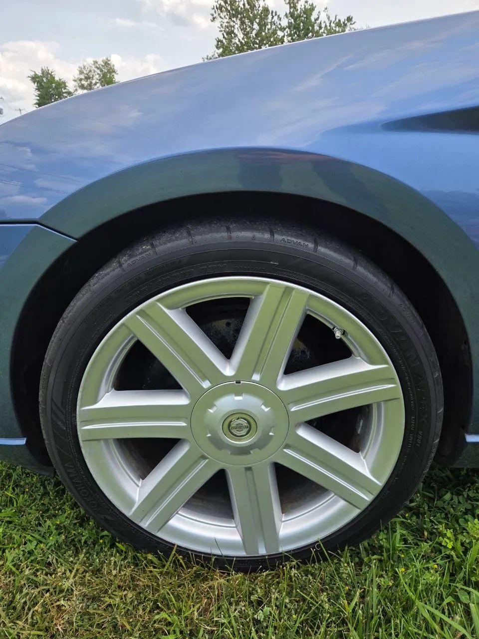 2005 Chrysler Crossfire Limited Roadster 2D — photo 21 of 73