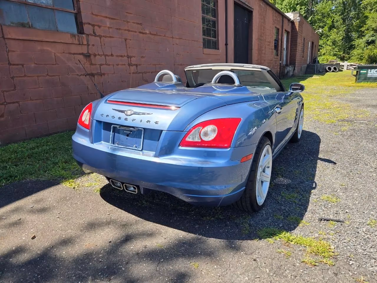 2005 Chrysler Crossfire Limited Roadster 2D — photo 5 of 73