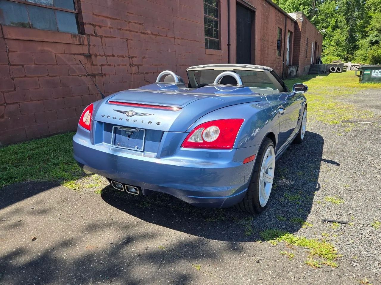 2005 Chrysler Crossfire Limited Roadster 2D — photo 5 of 73