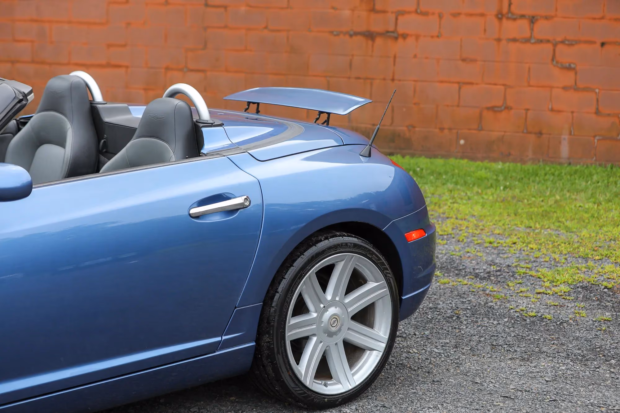 2005 Chrysler Crossfire Limited Roadster 2D — photo 64 of 73