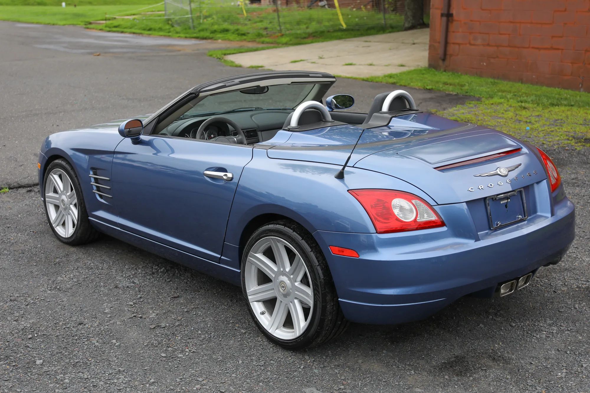 2005 Chrysler Crossfire Limited Roadster 2D — photo 50 of 73
