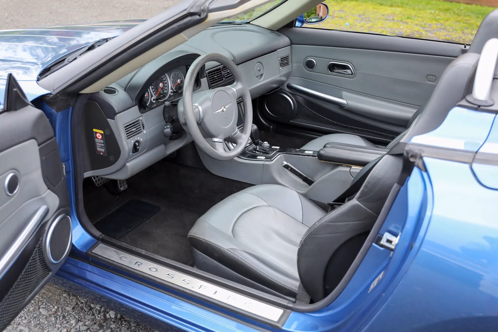 2005 Chrysler Crossfire Limited Roadster 2D — photo 56 of 73