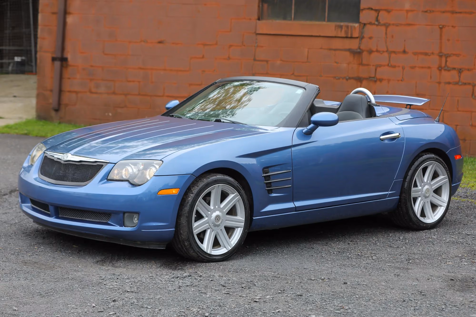 2005 Chrysler Crossfire Limited Roadster 2D — photo 63 of 73