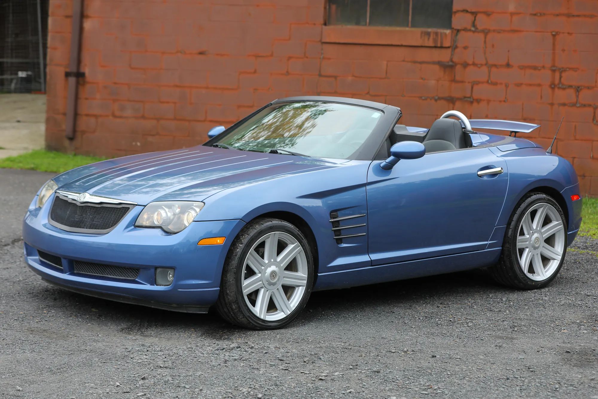 2005 Chrysler Crossfire Limited Roadster 2D — photo 63 of 73