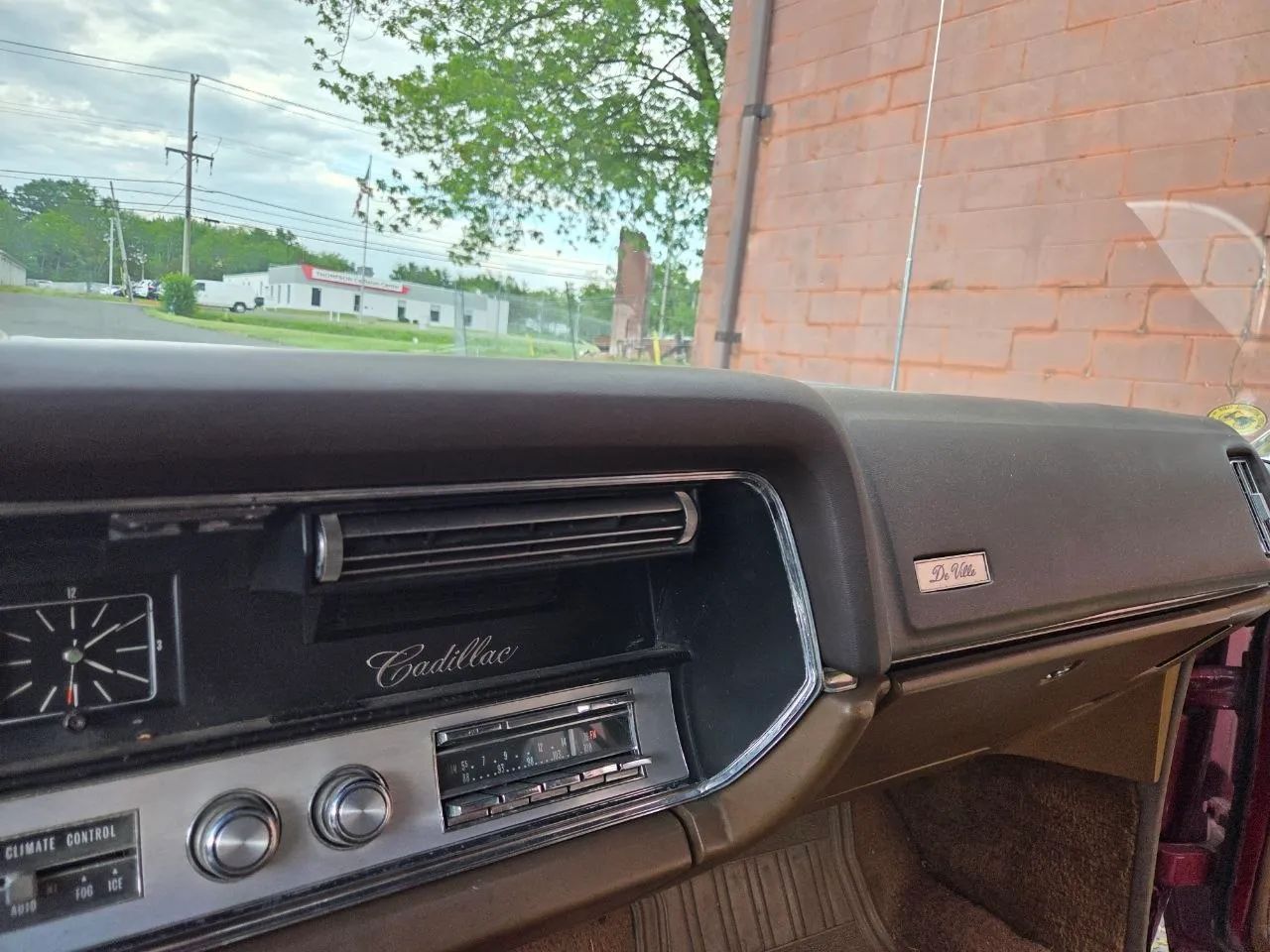 1967 Cadillac DeVille — photo 38 of 47