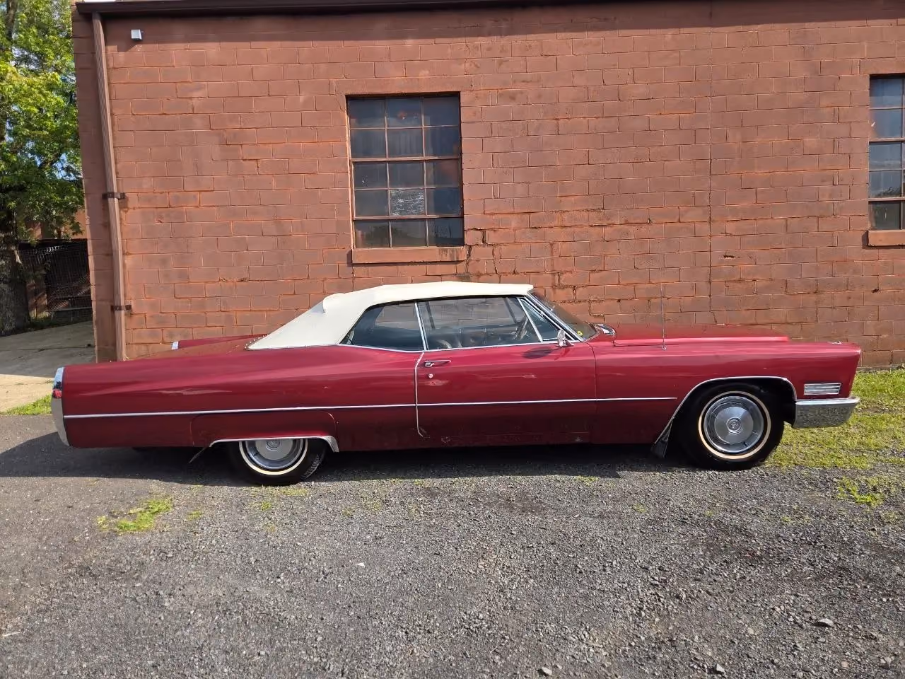 1967 Cadillac DeVille — photo 29 of 73
