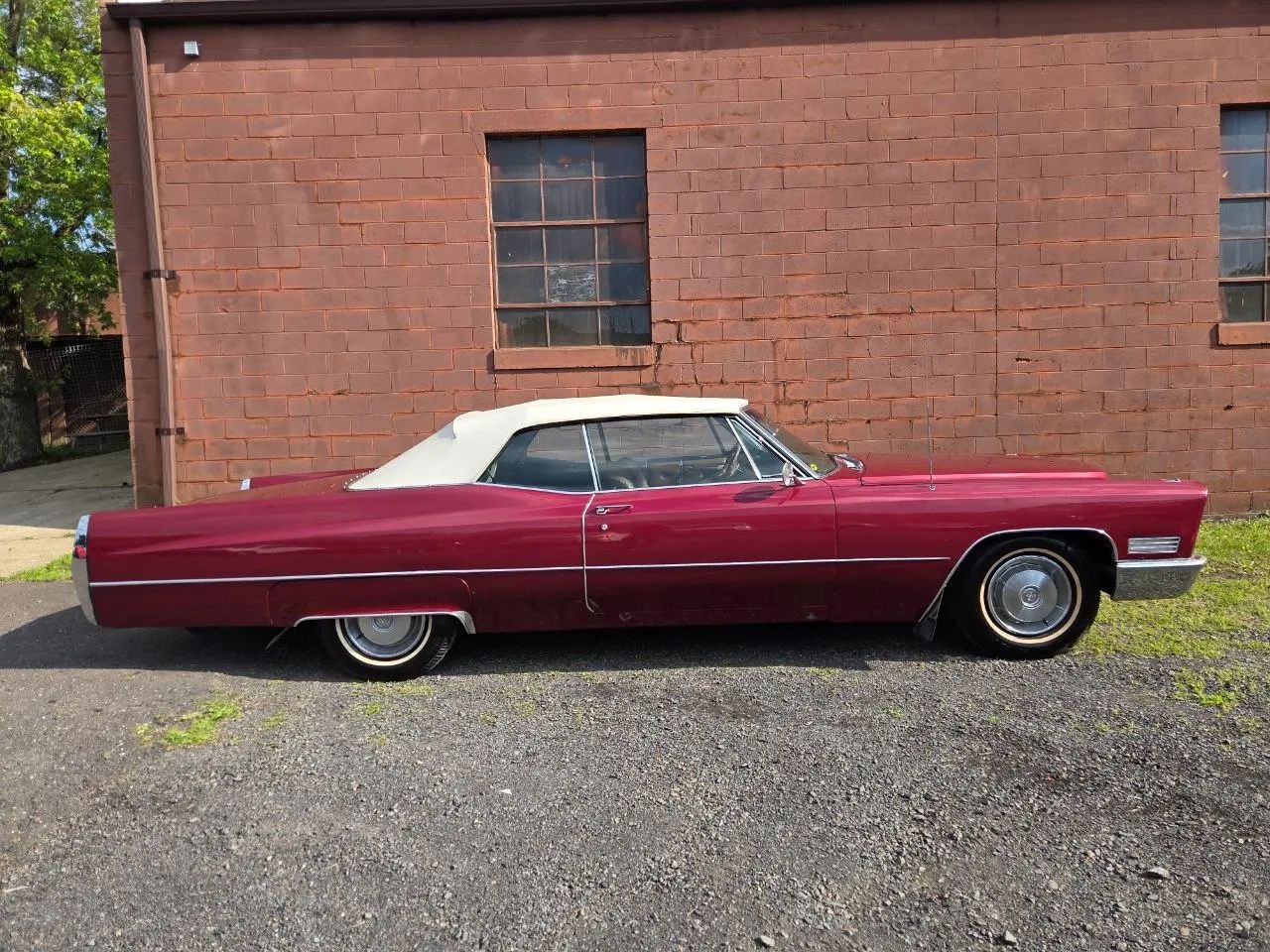 1967 Cadillac DeVille — photo 29 of 47