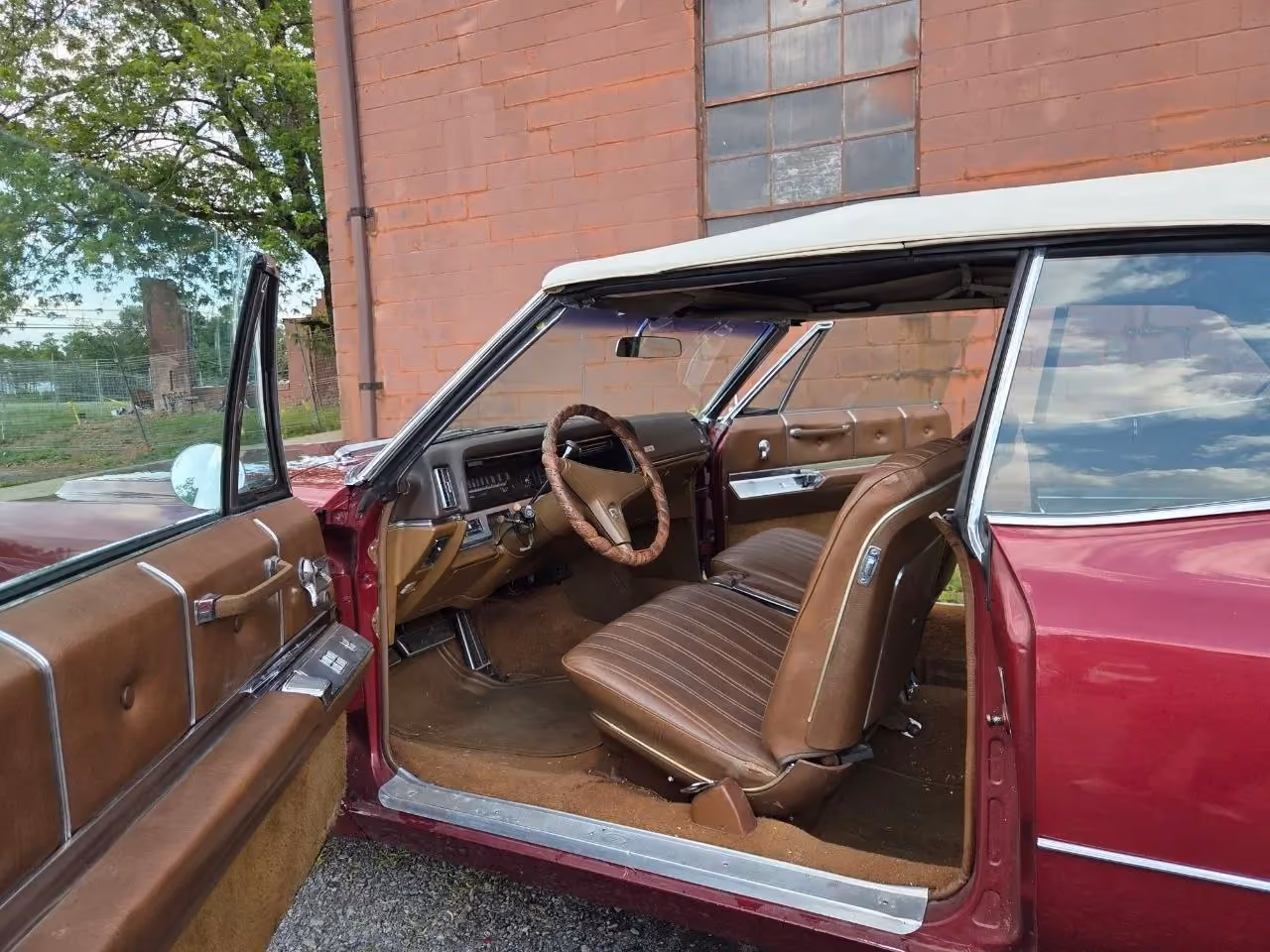 1967 Cadillac DeVille — photo 36 of 73