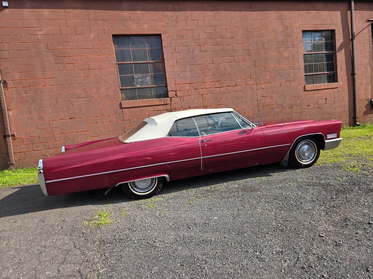 1967 Cadillac DeVille — photo 30 of 47