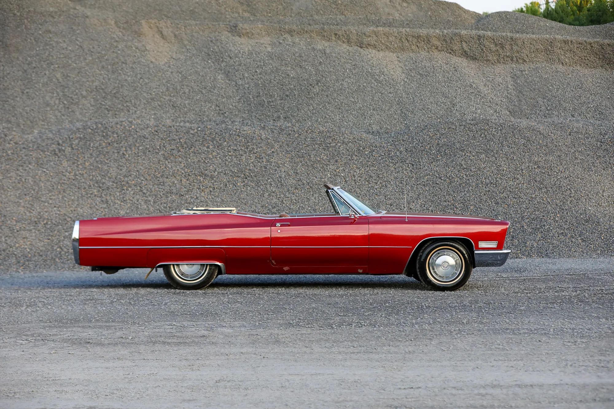 1967 Cadillac DeVille — photo 12 of 47
