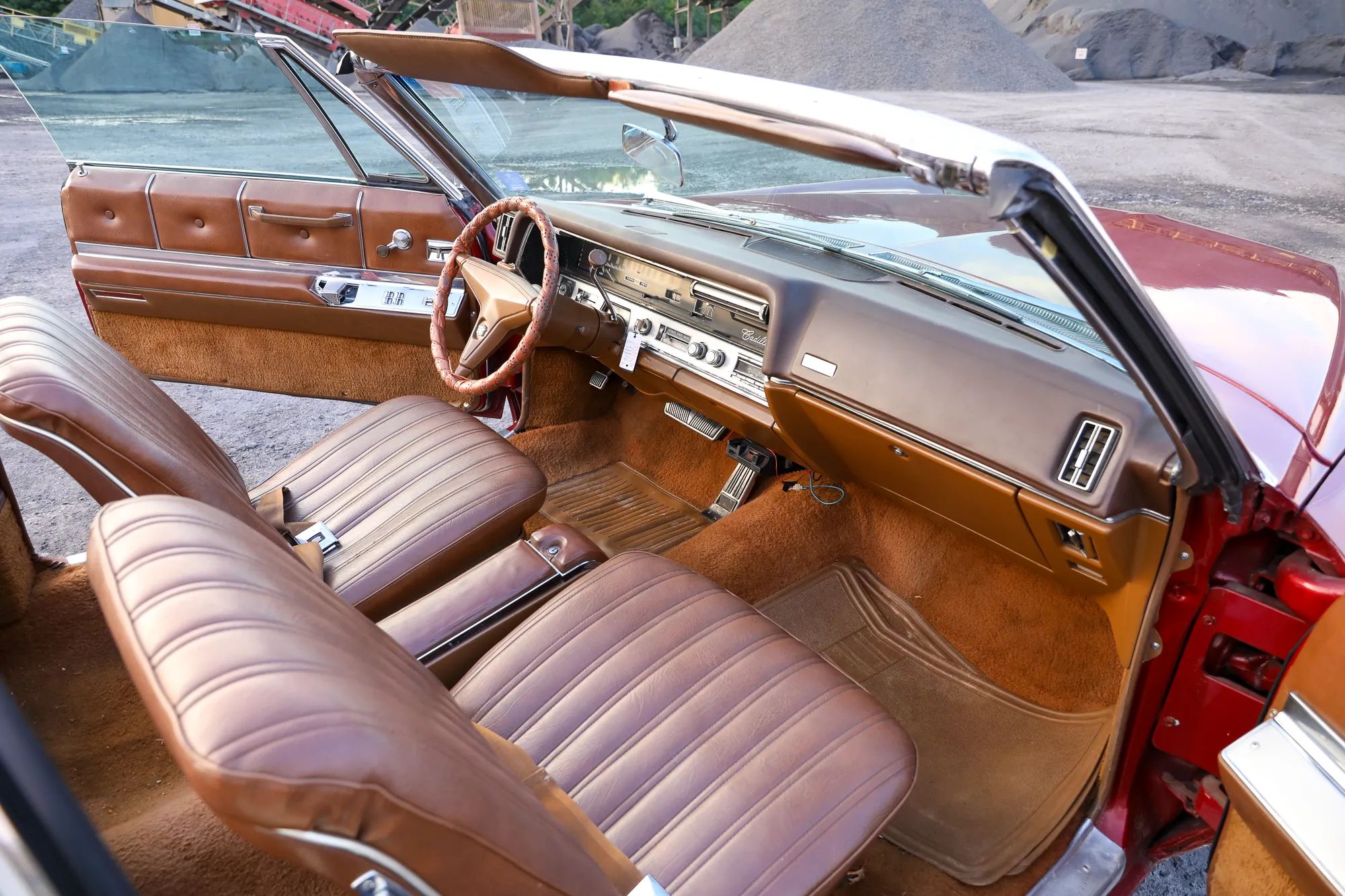 1967 Cadillac DeVille — photo 24 of 47