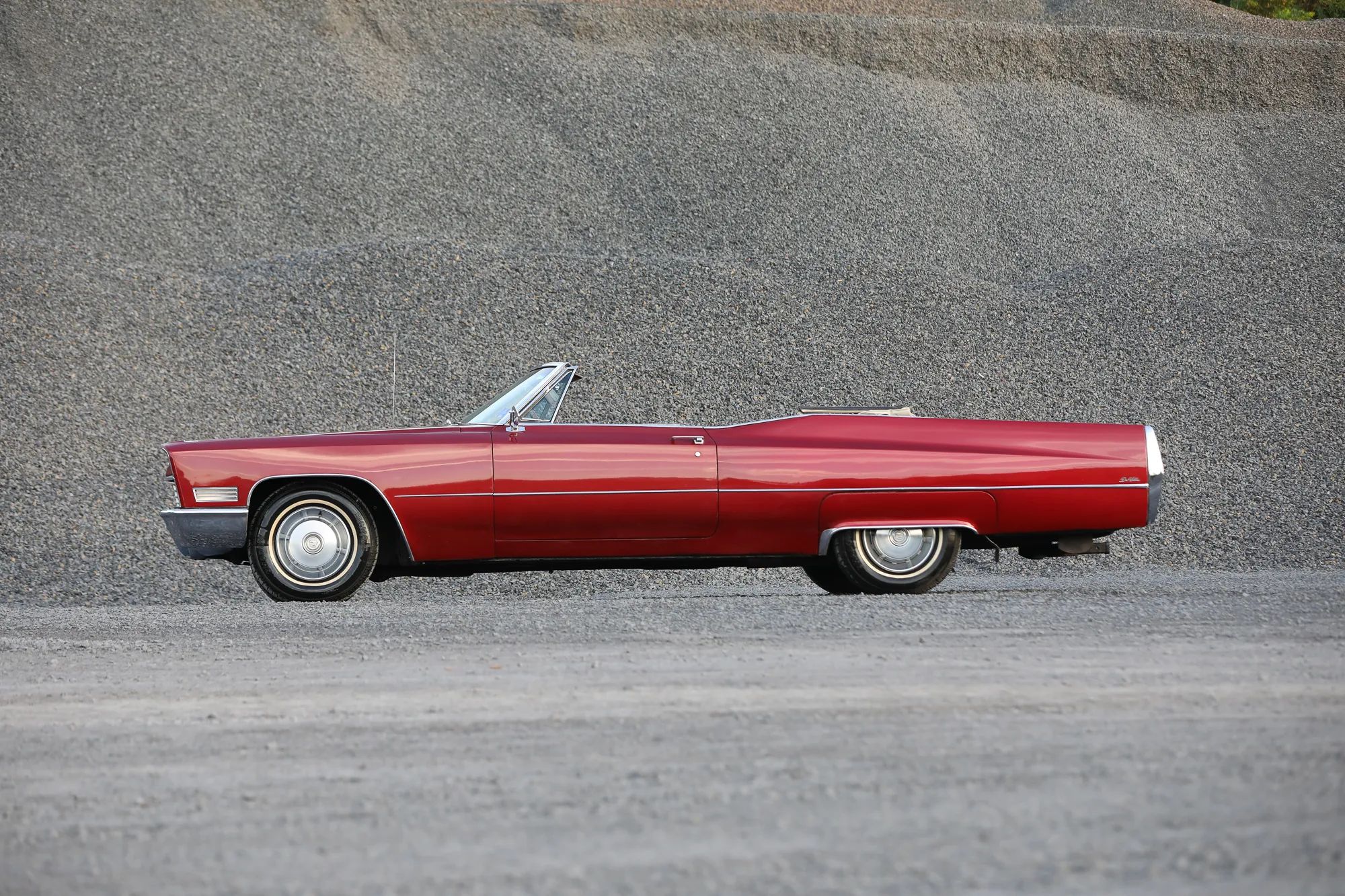 1967 Cadillac DeVille — photo 4 of 47
