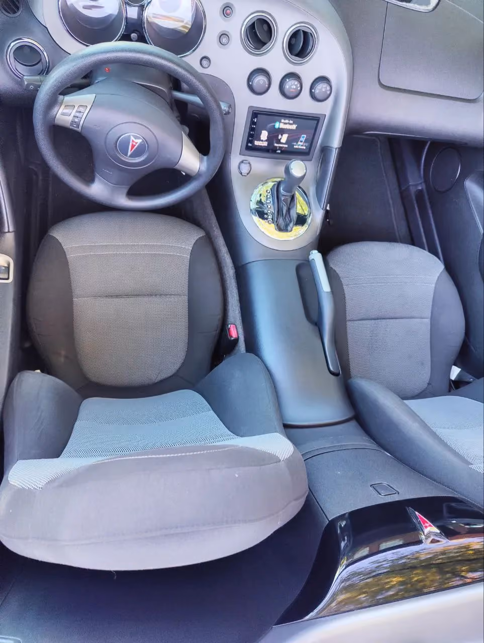 2006 Pontiac Solstice Convertible 2D — photo 32 of 73