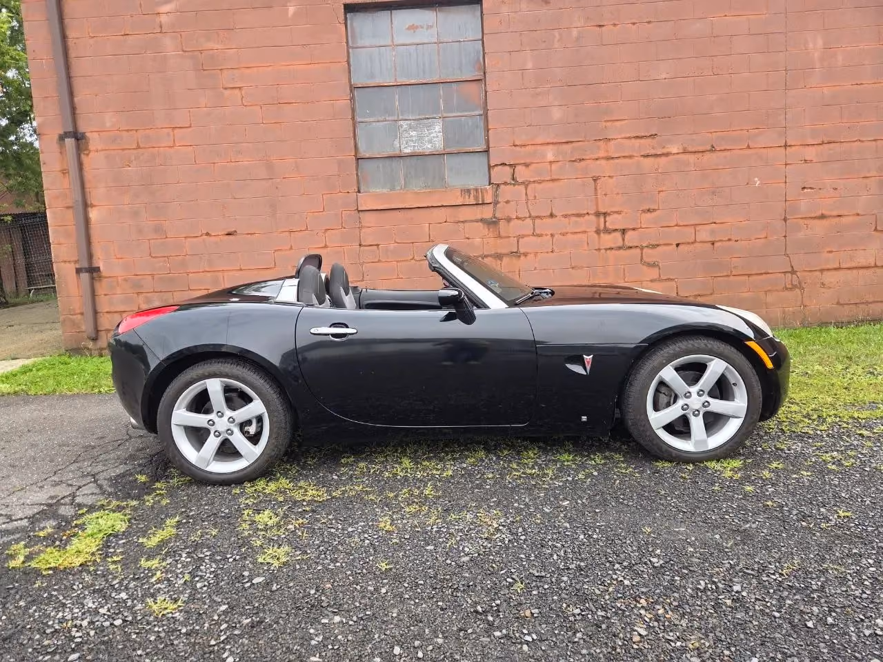 2006 Pontiac Solstice Convertible 2D — photo 48 of 73