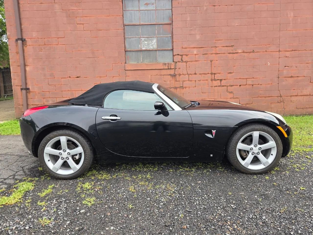 2006 Pontiac Solstice Convertible 2D — photo 40 of 73