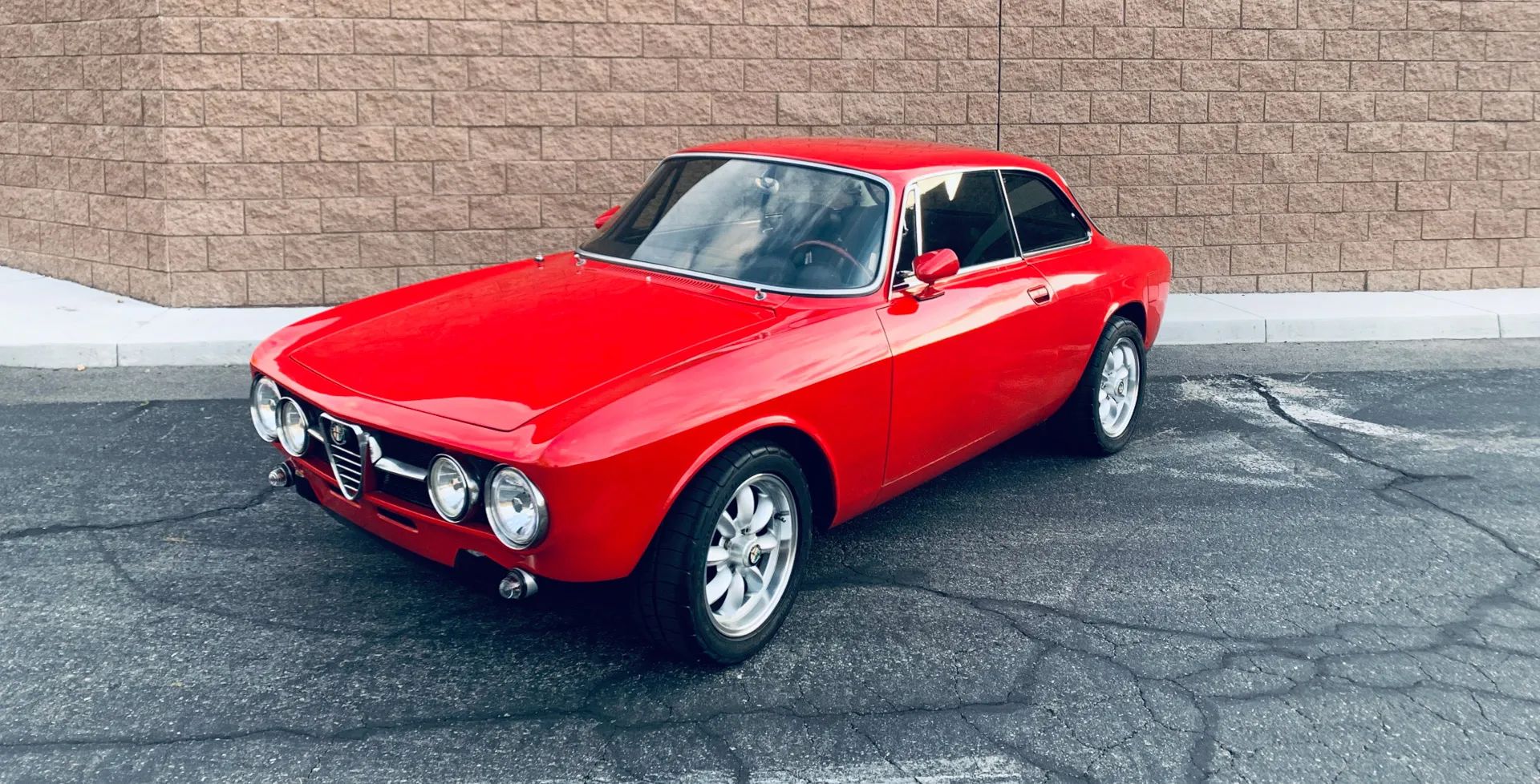 1969 Alfa Romeo GTV 1750 — photo 15 of 29