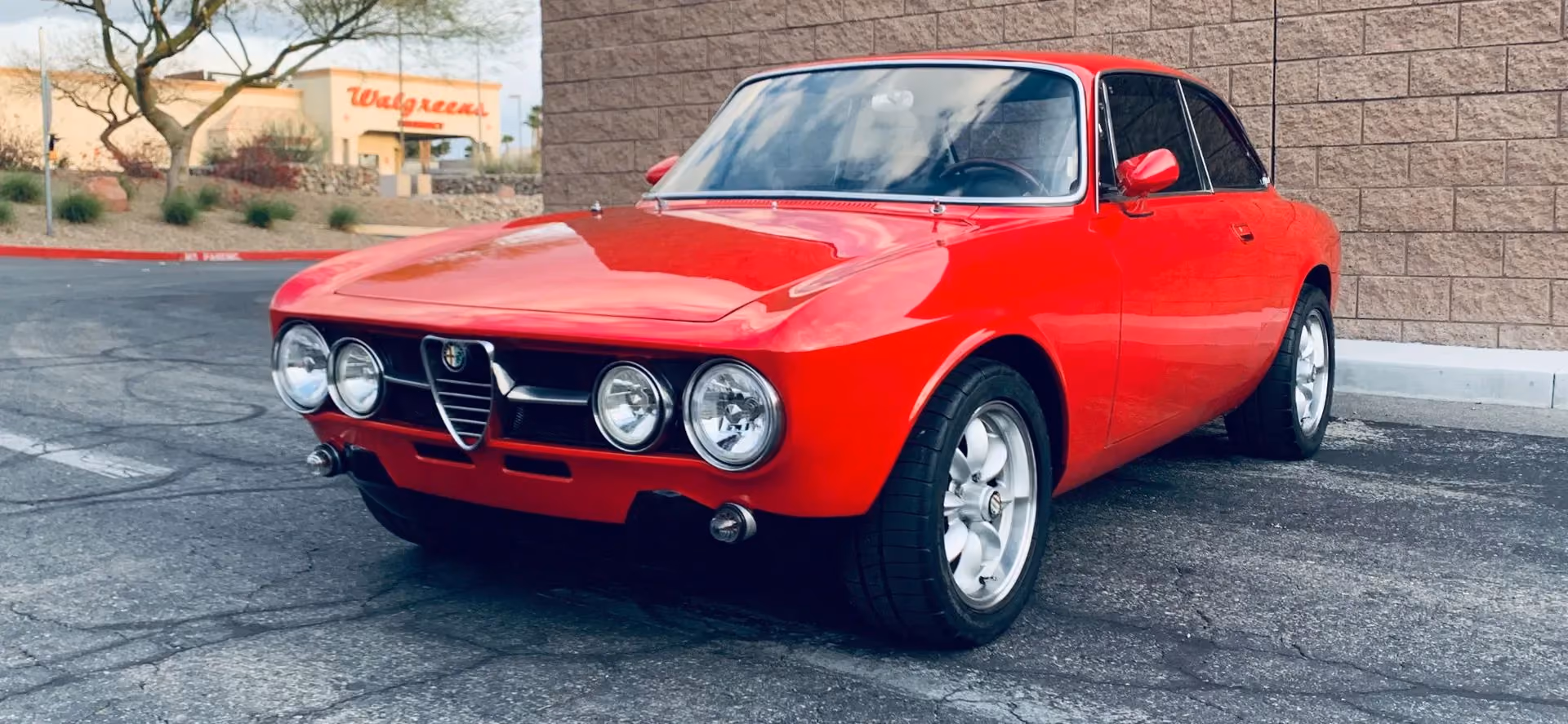1969 Alfa Romeo GTV 1750 — photo 17 of 29