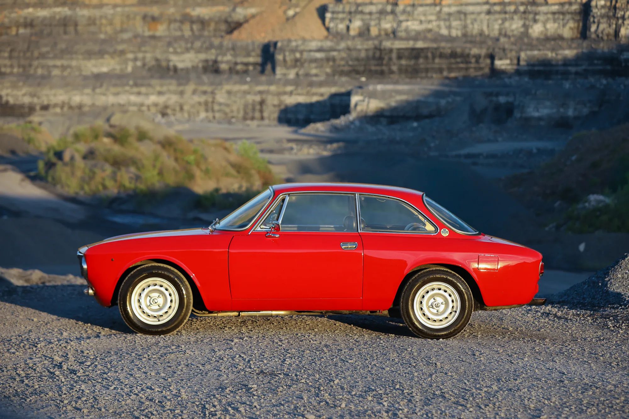 1969 Alfa Romeo GTV 1750 — photo 9 of 29