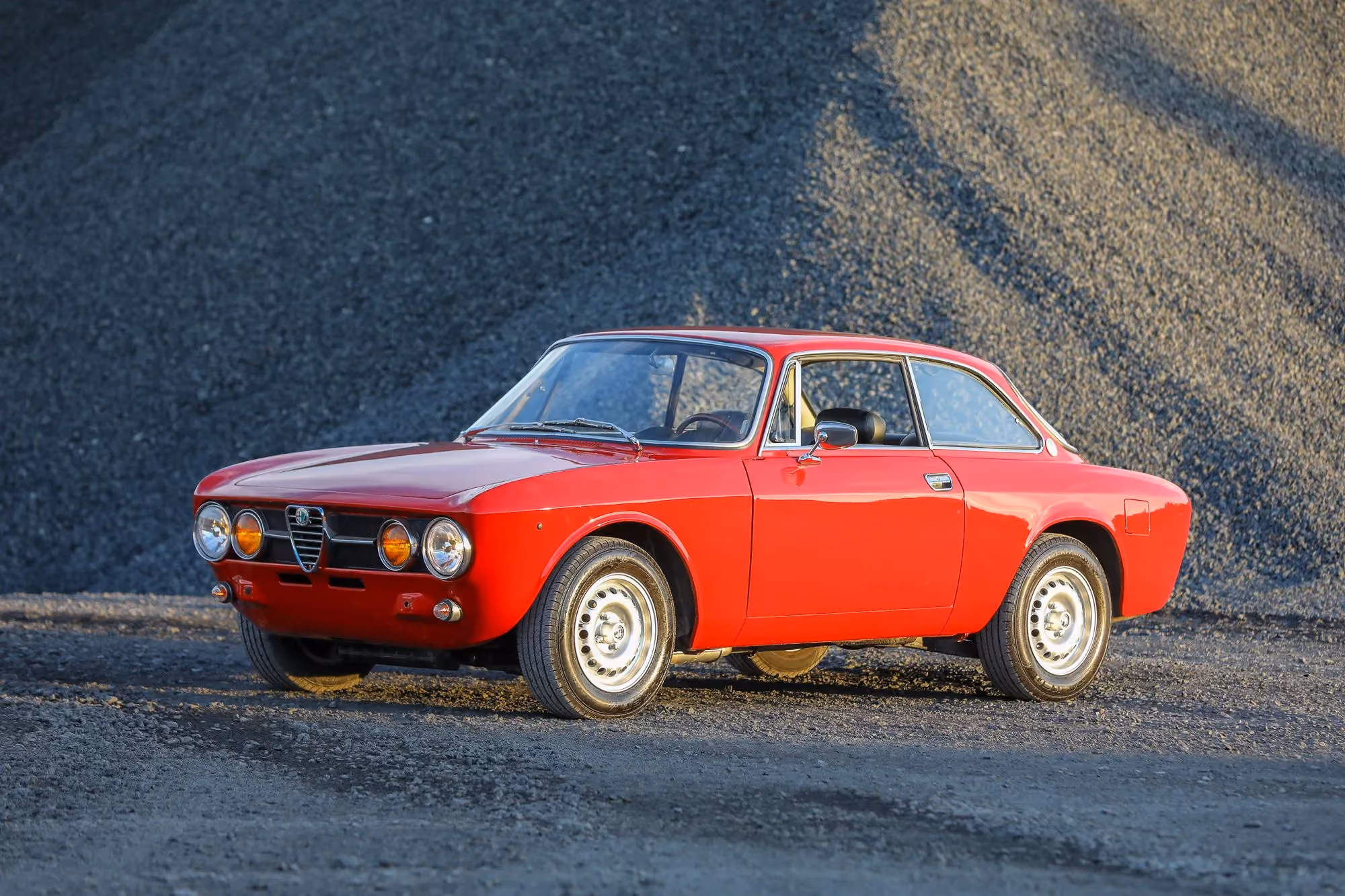 1969 Alfa Romeo GTV 1750 — photo 3 of 29