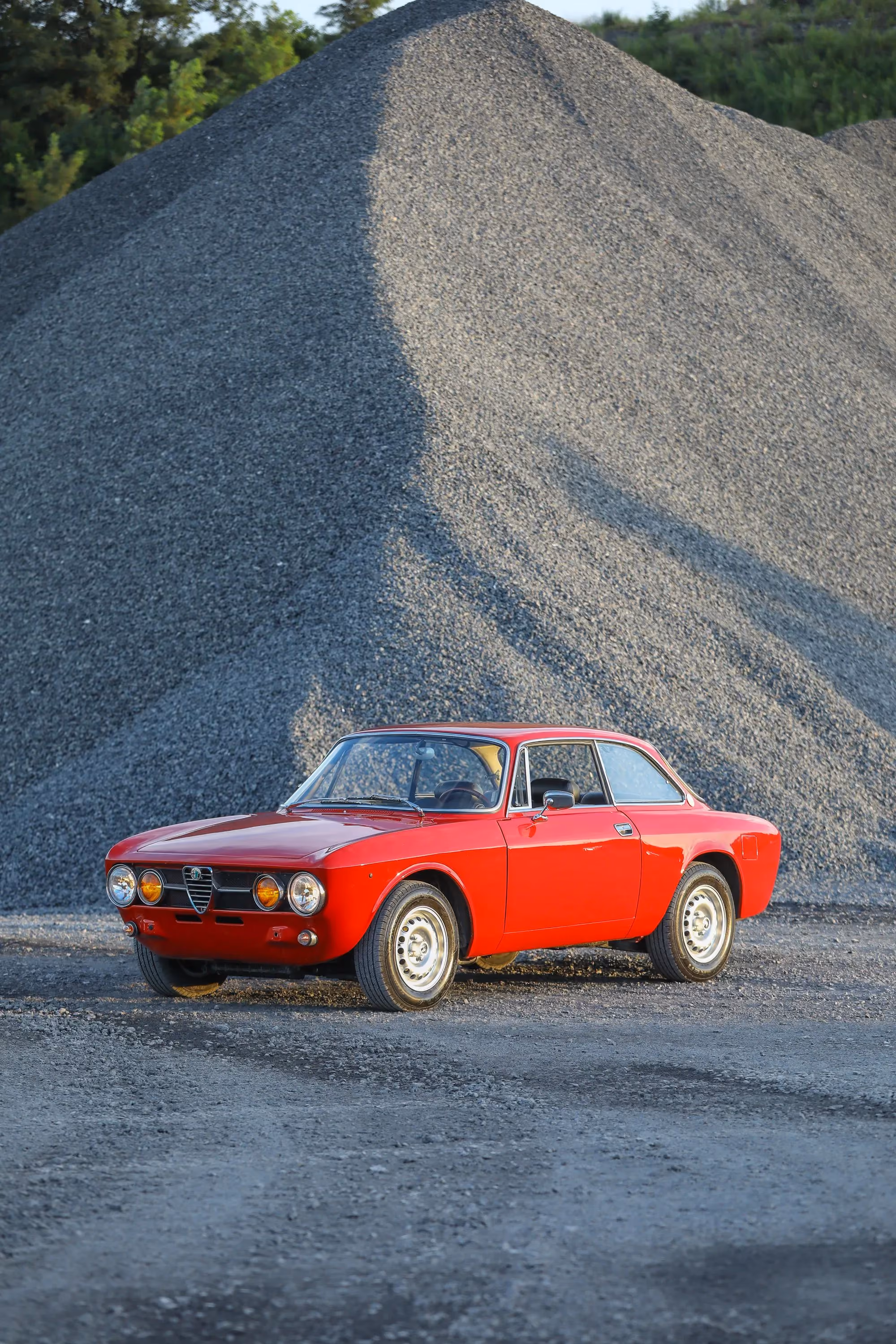 1969 Alfa Romeo GTV 1750 — photo 2 of 29
