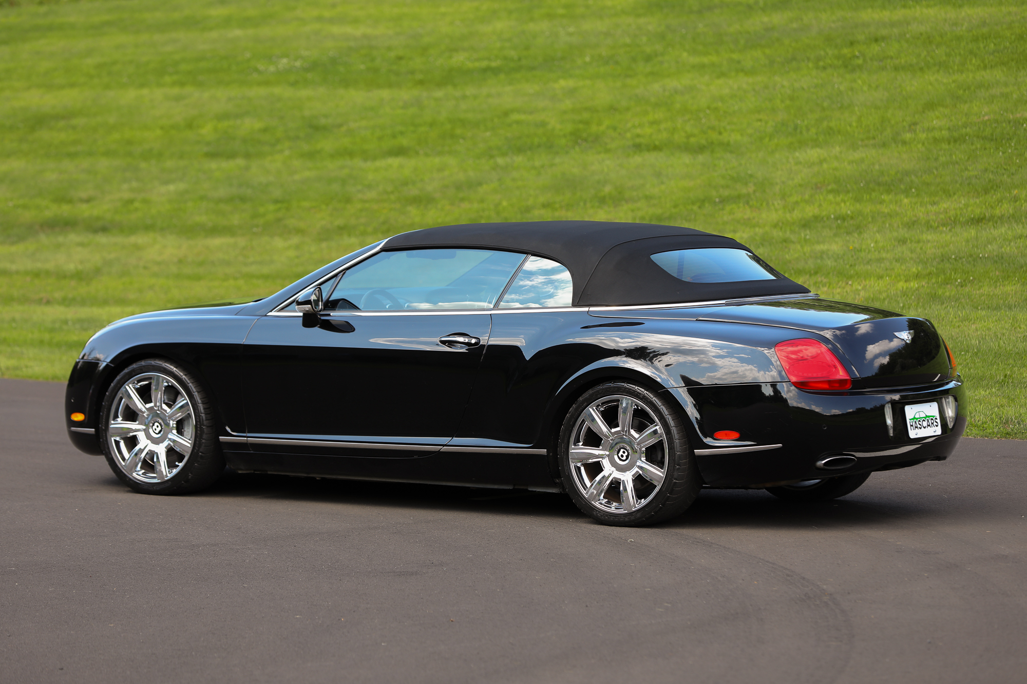 2007 Bentley Continental GTC Convertible 2D — photo 4 of 33