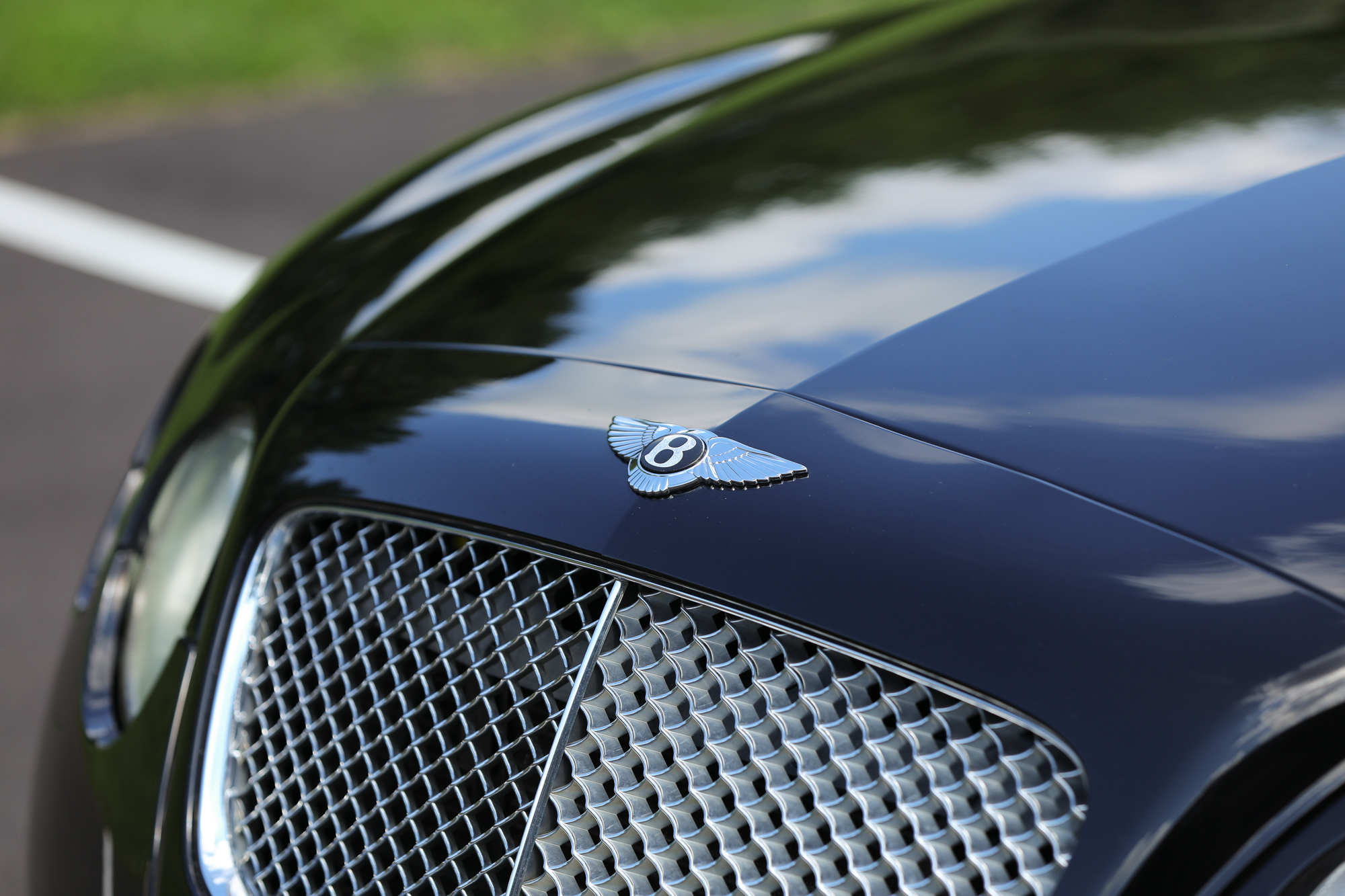 2007 Bentley Continental GTC Convertible 2D — photo 9 of 33