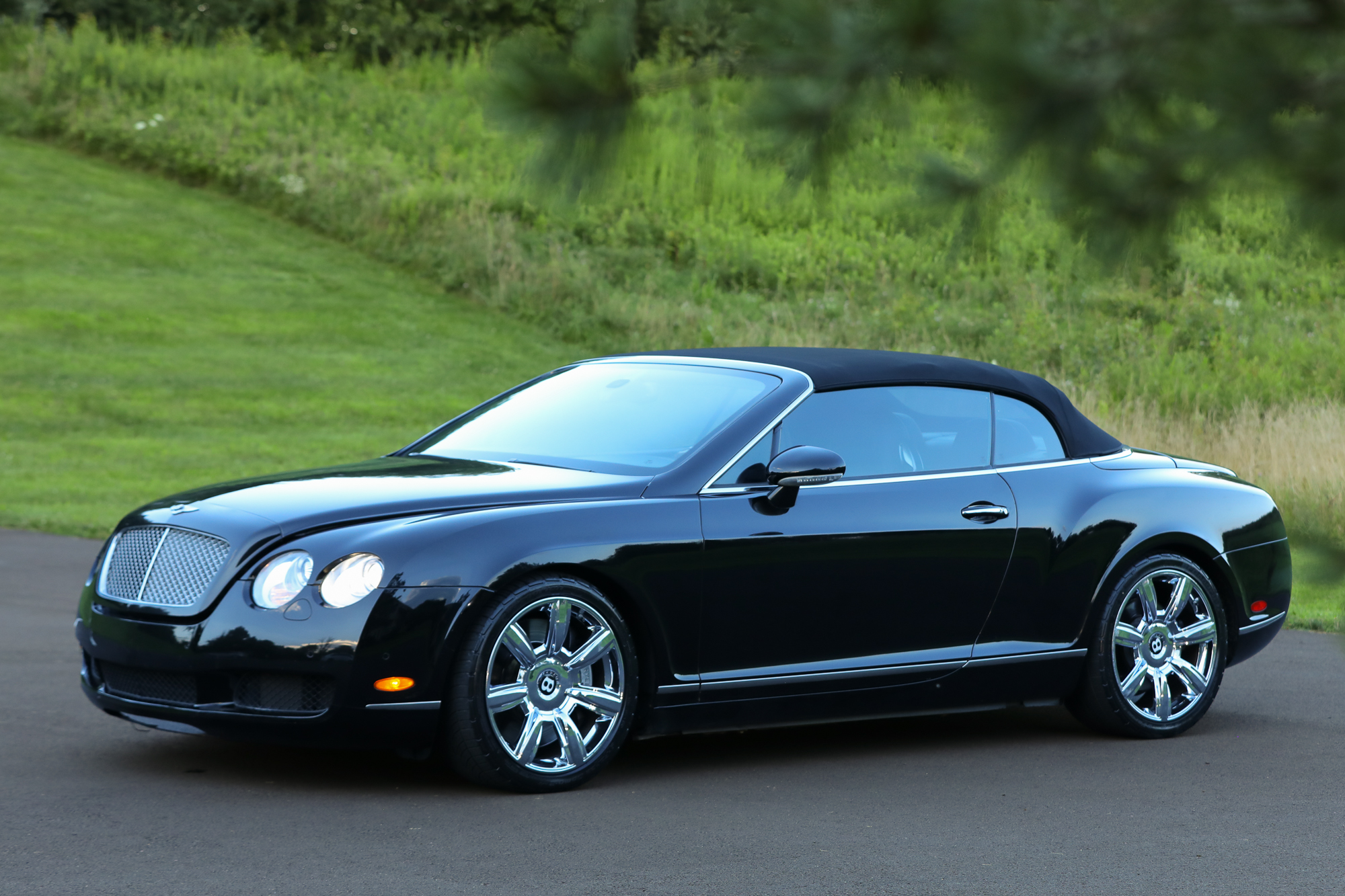 2007 Bentley Continental GTC Convertible 2D — photo 32 of 33