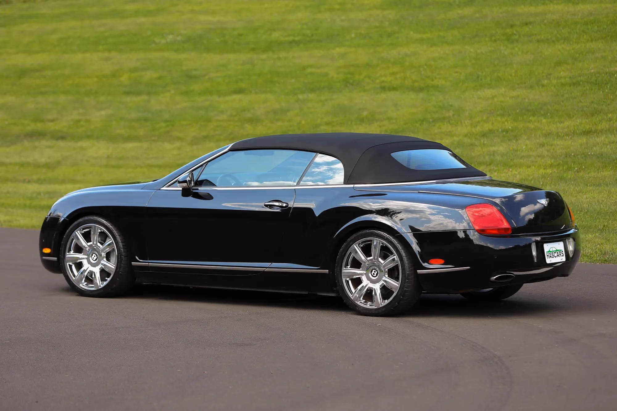 2007 Bentley Continental GTC Convertible 2D — photo 4 of 33