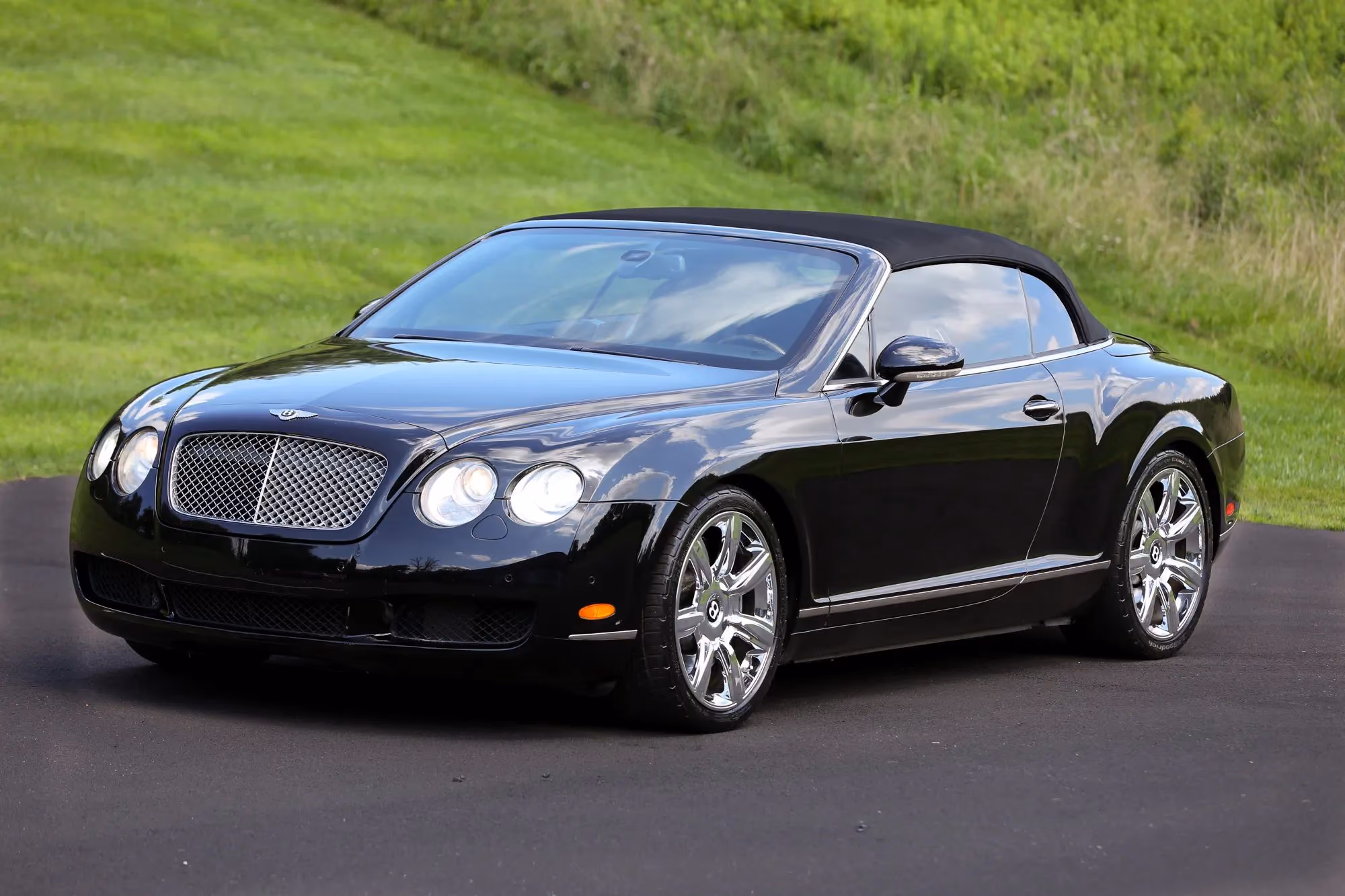 2007 Bentley Continental GTC Convertible 2D — photo 5 of 33