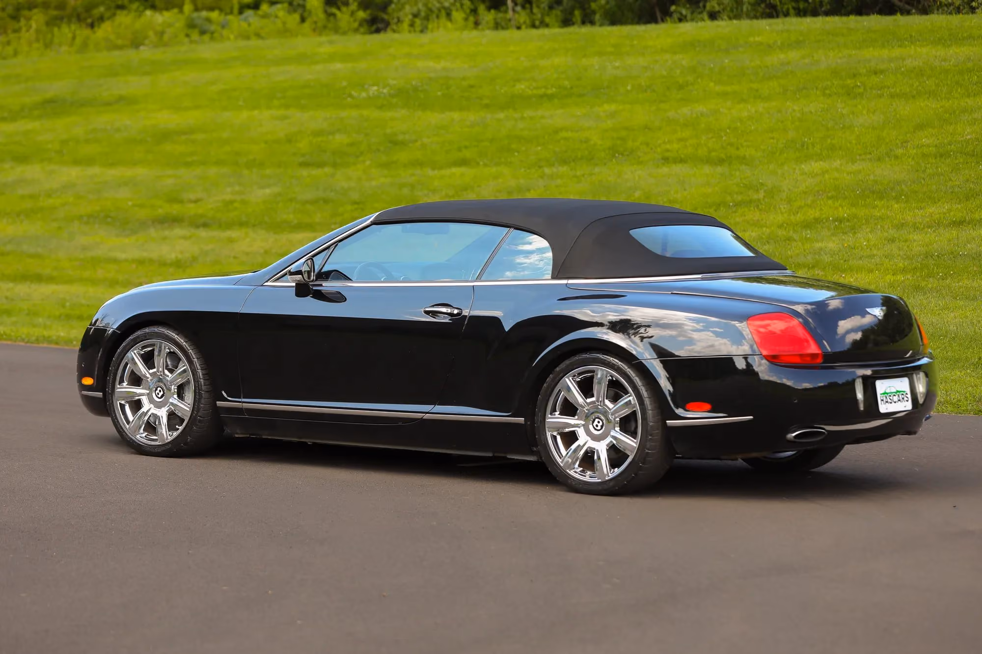 2007 Bentley Continental GTC Convertible 2D — photo 3 of 33