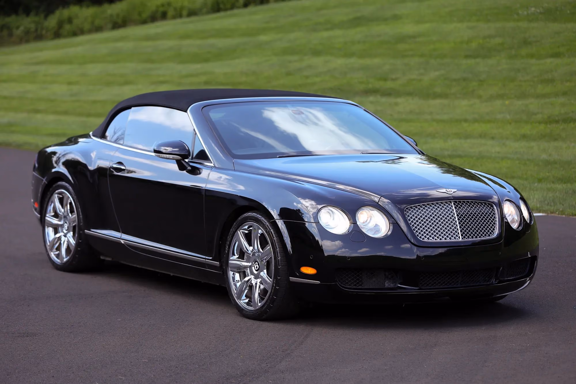 2007 Bentley Continental GTC Convertible 2D — photo 12 of 33