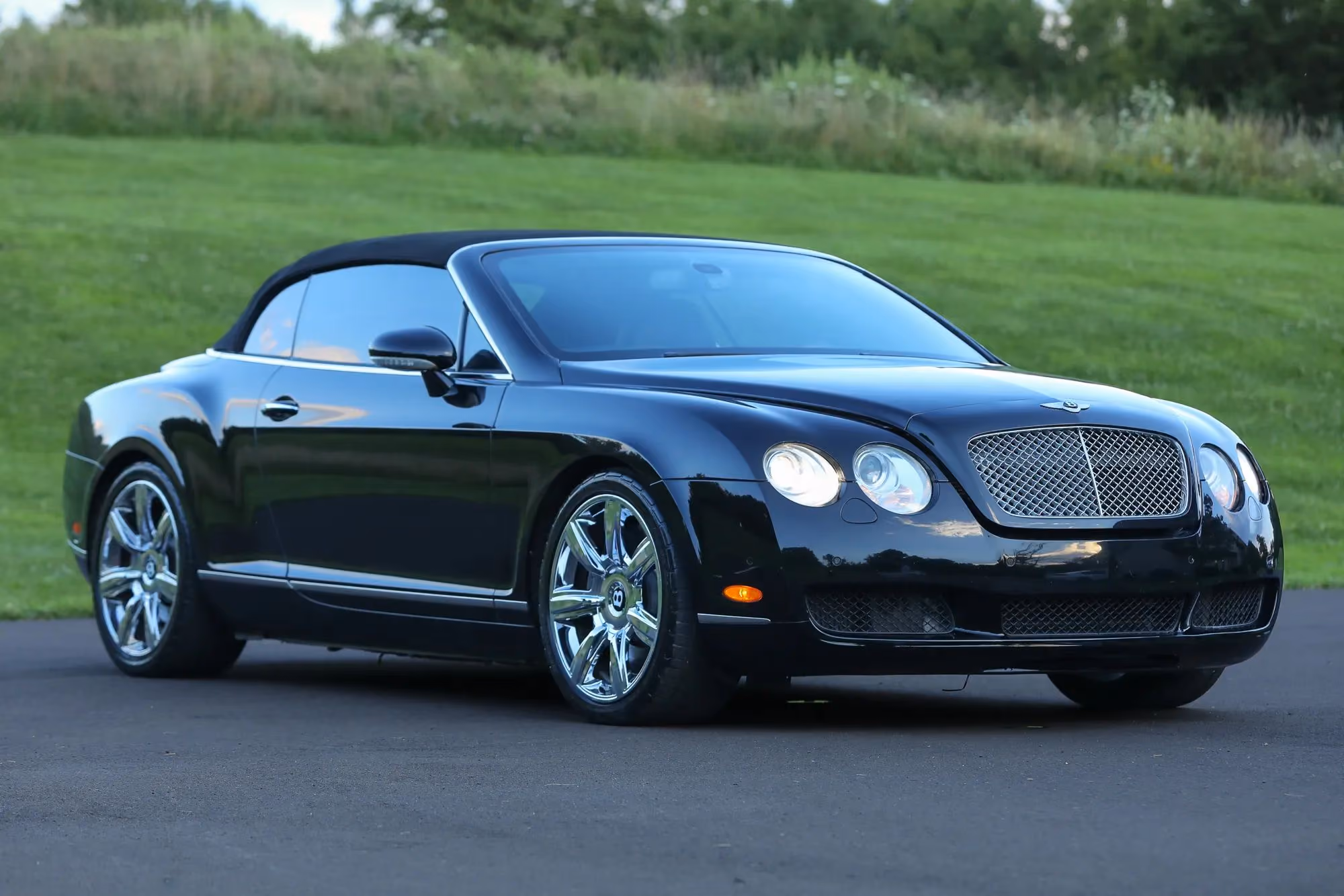 2007 Bentley Continental GTC Convertible 2D — photo 28 of 33