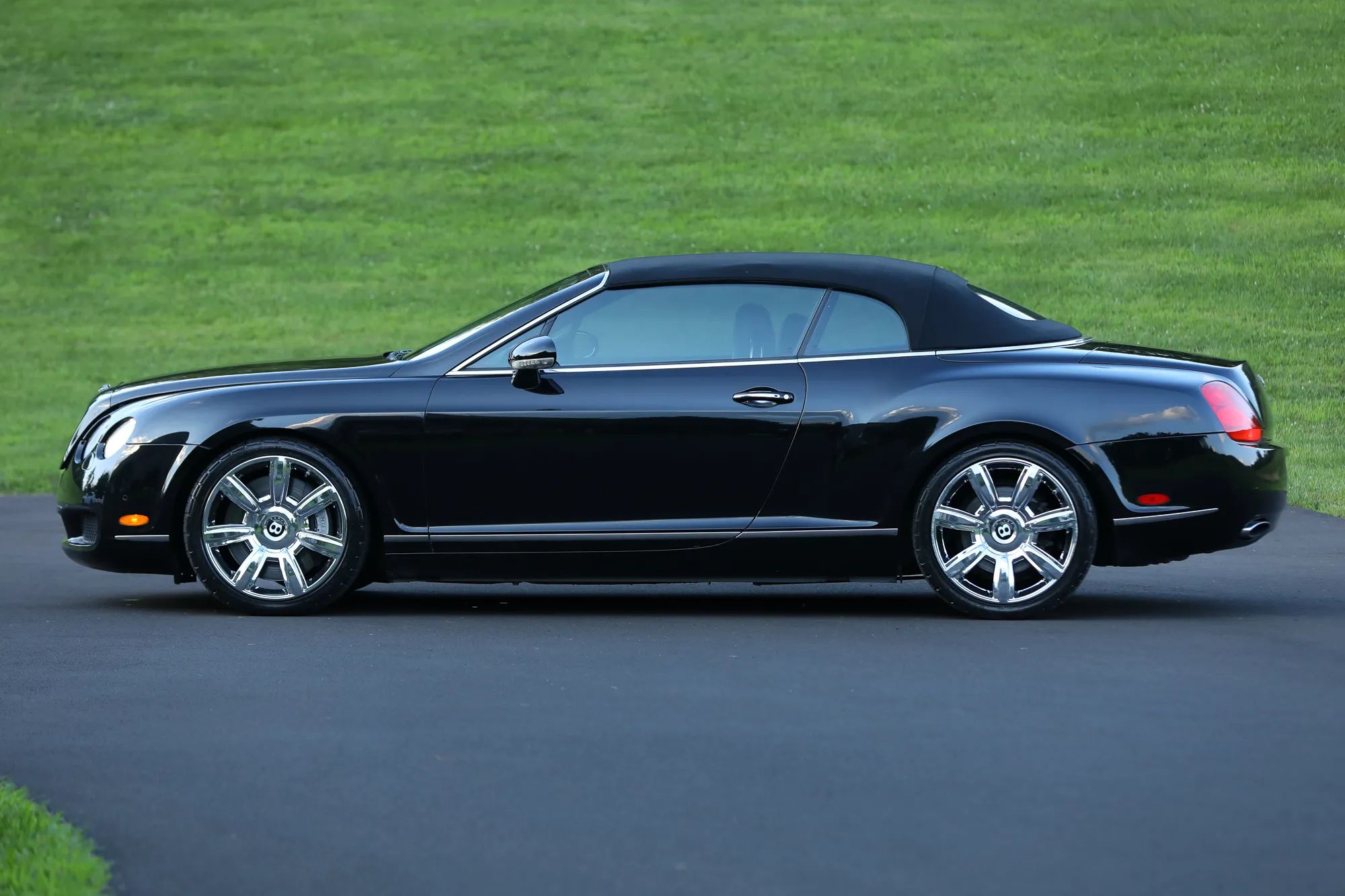 2007 Bentley Continental — photo 23 of 33