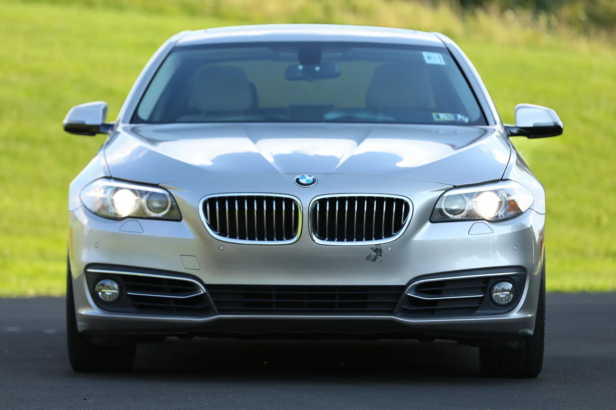 2016 BMW 5 Series — photo 6 of 18