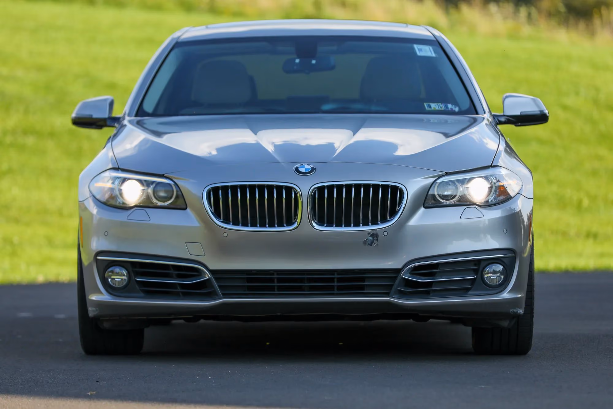2016 BMW 5 Series 528i xDrive Sedan 4D — photo 7 of 18