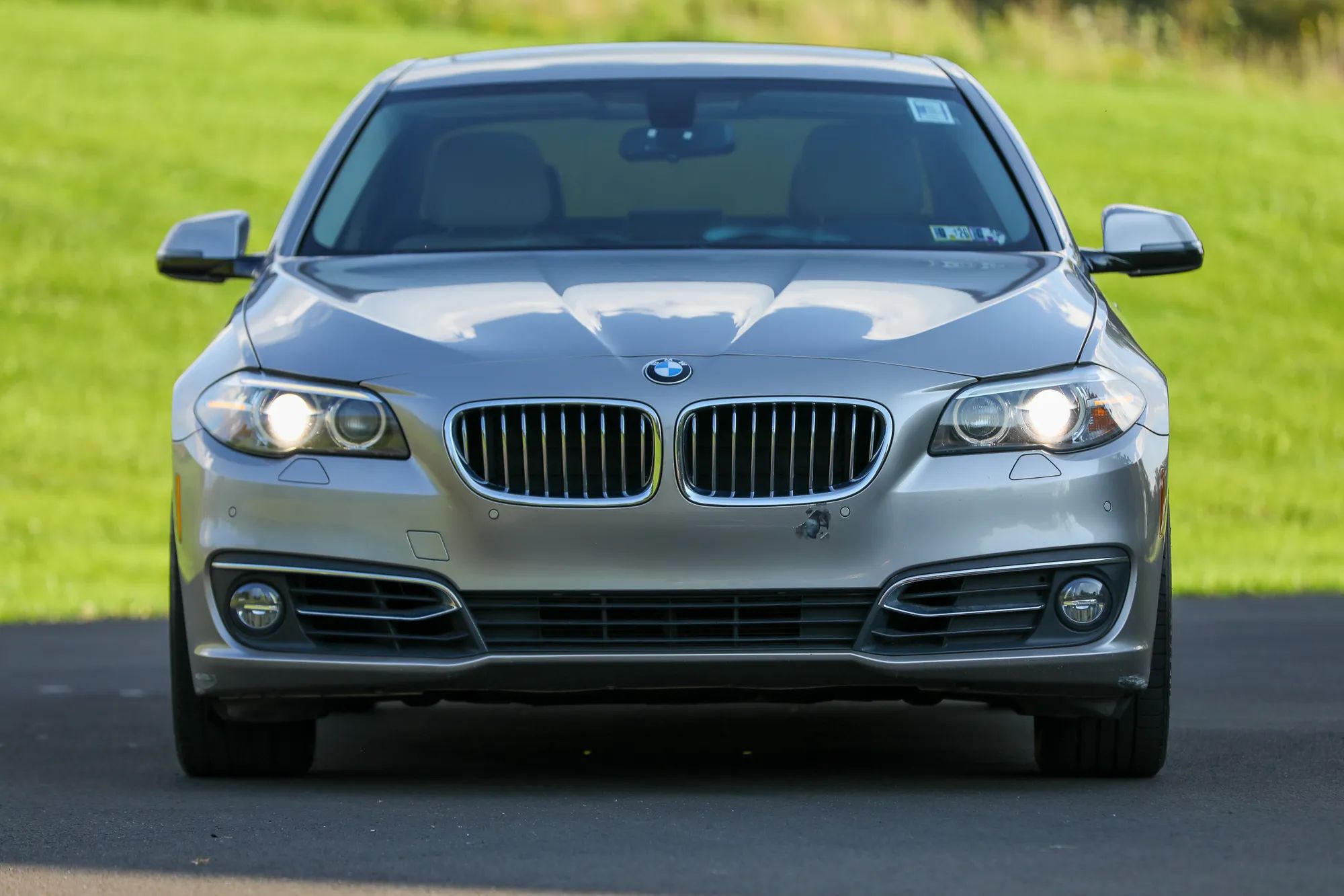 2016 BMW 5 Series — photo 7 of 18