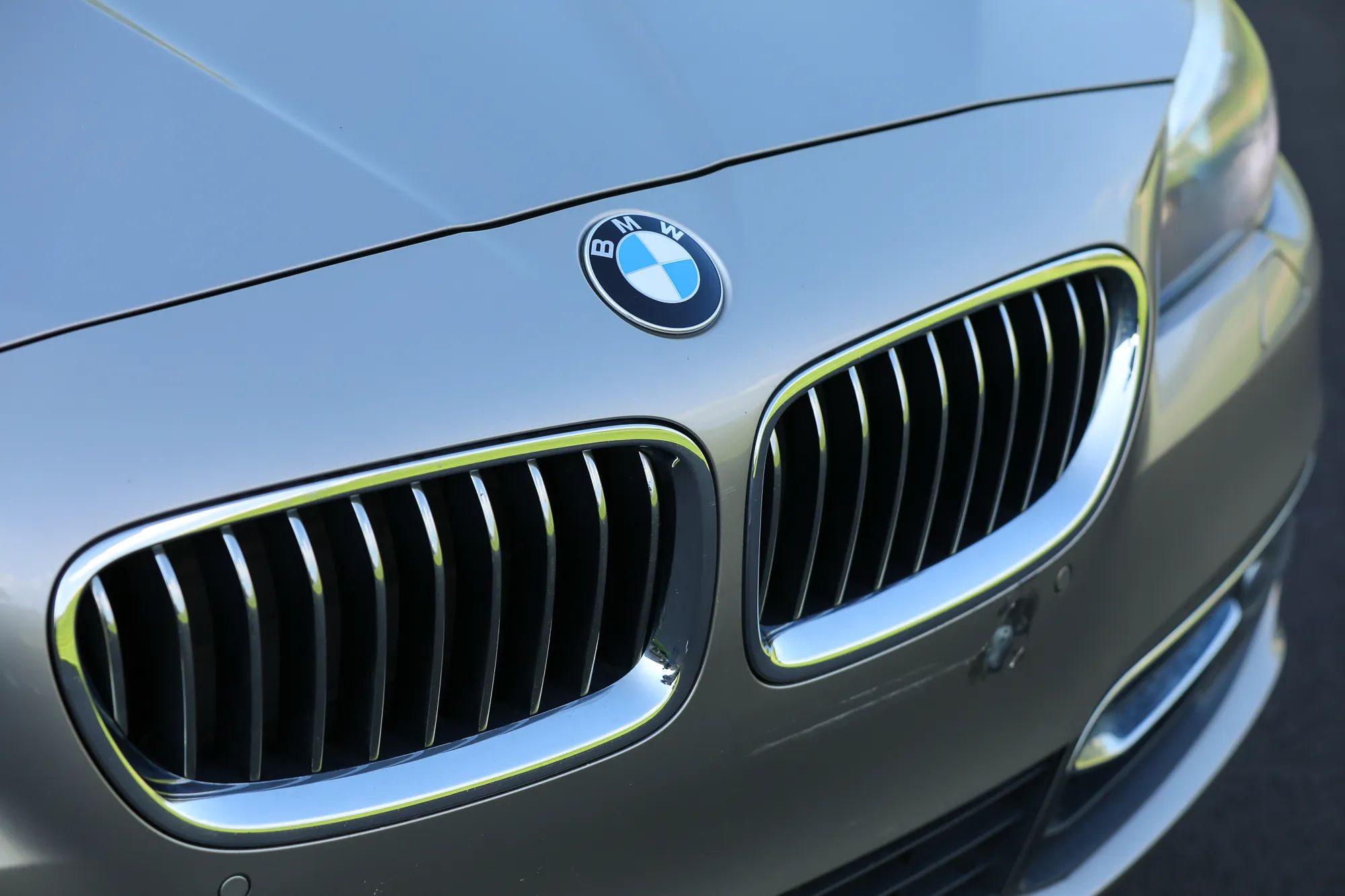 2016 BMW 5 Series — photo 15 of 18