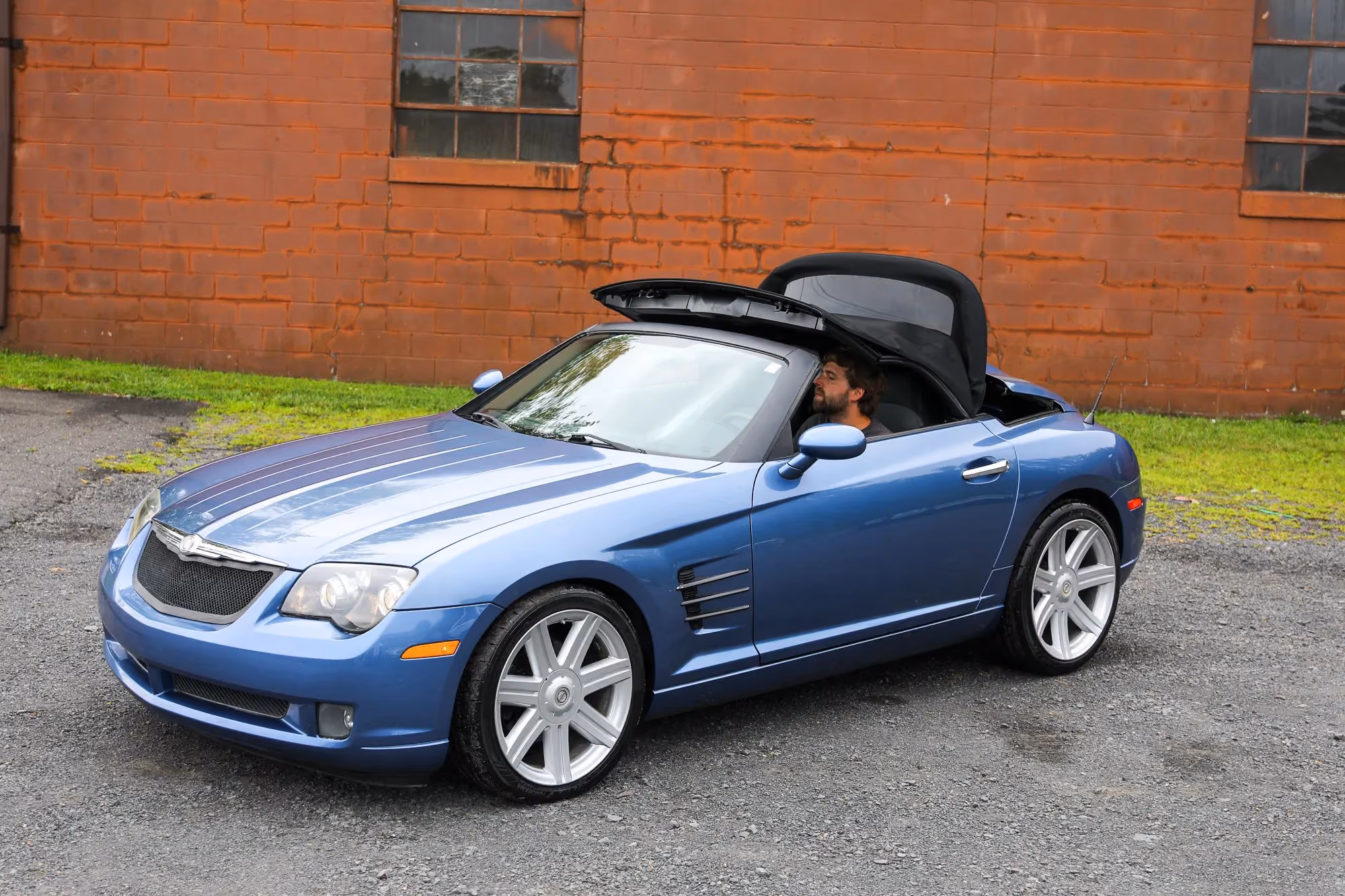 2005 Chrysler Crossfire Limited Roadster 2D — photo 72 of 73