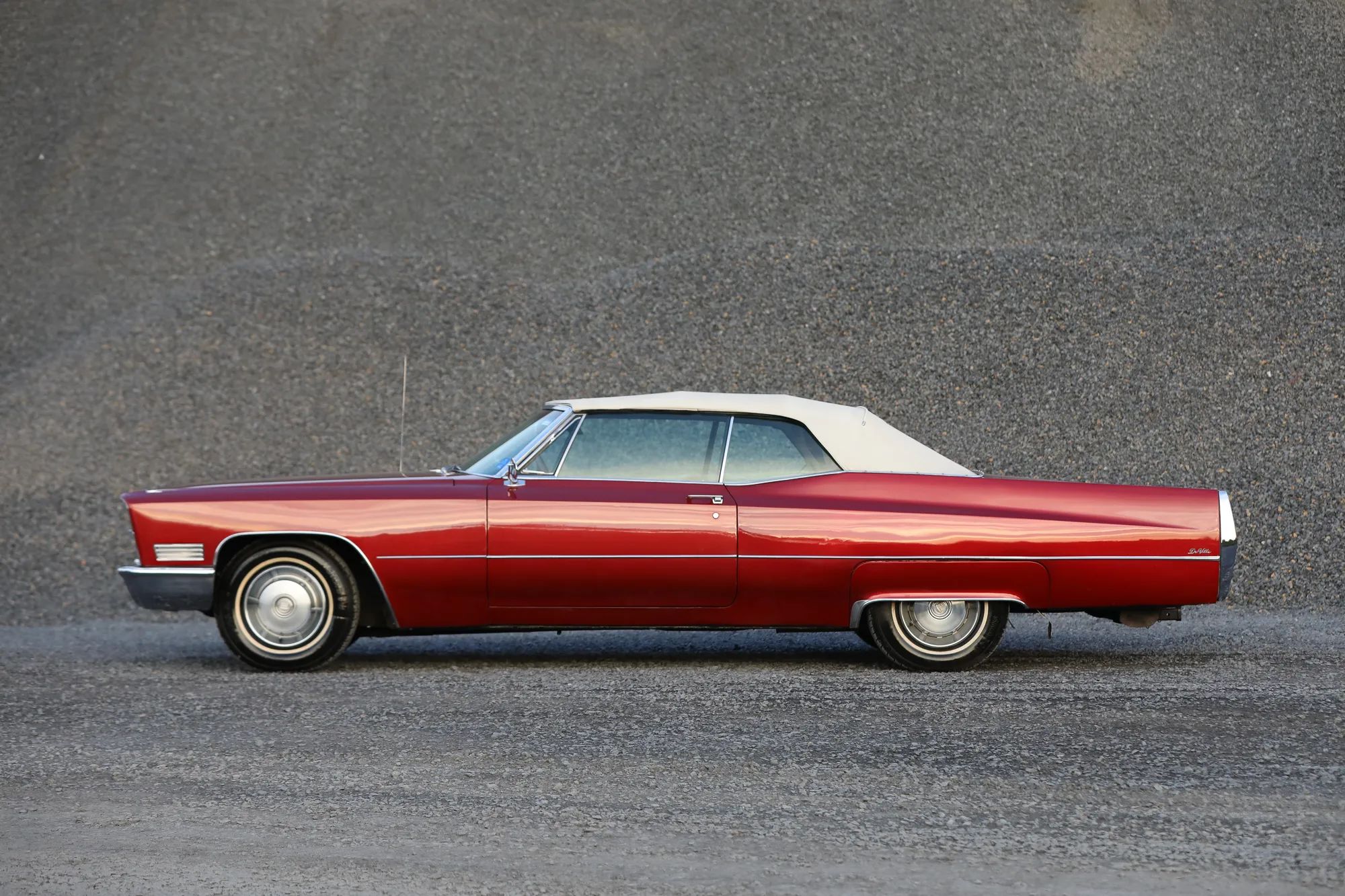 1967 Cadillac DeVille — photo 68 of 73