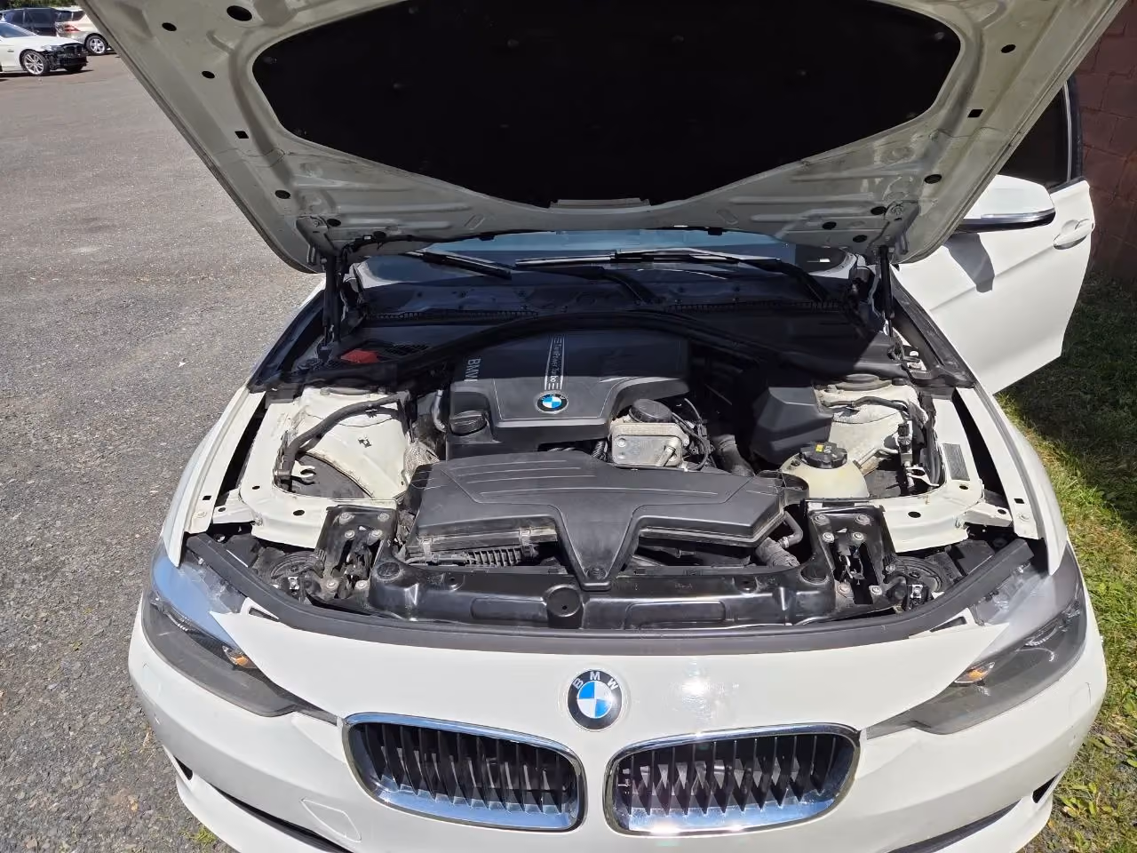 2015 BMW 3 Series 328i xDrive Sedan 4D — photo 13 of 60